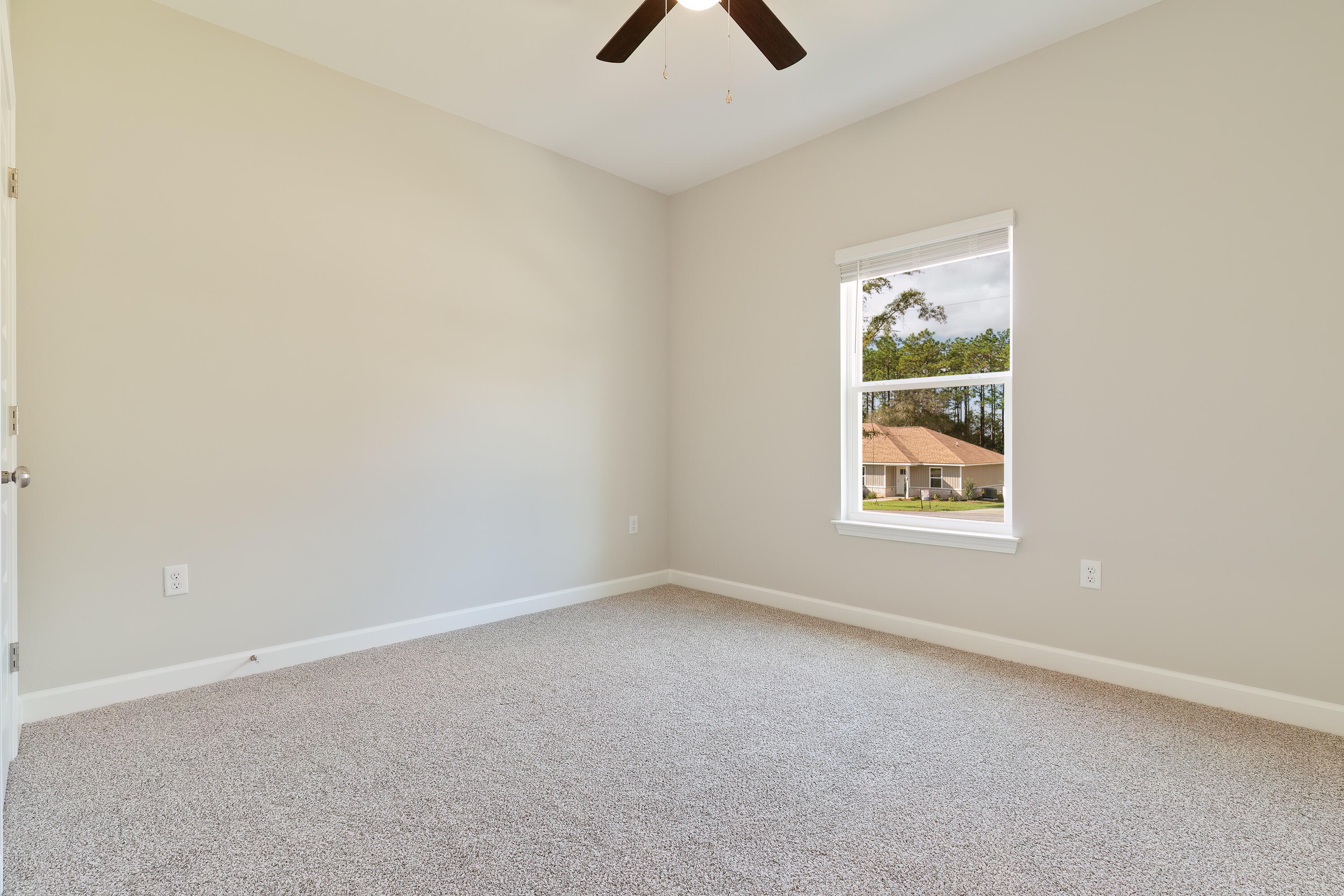 OAK HOLLOW - Residential