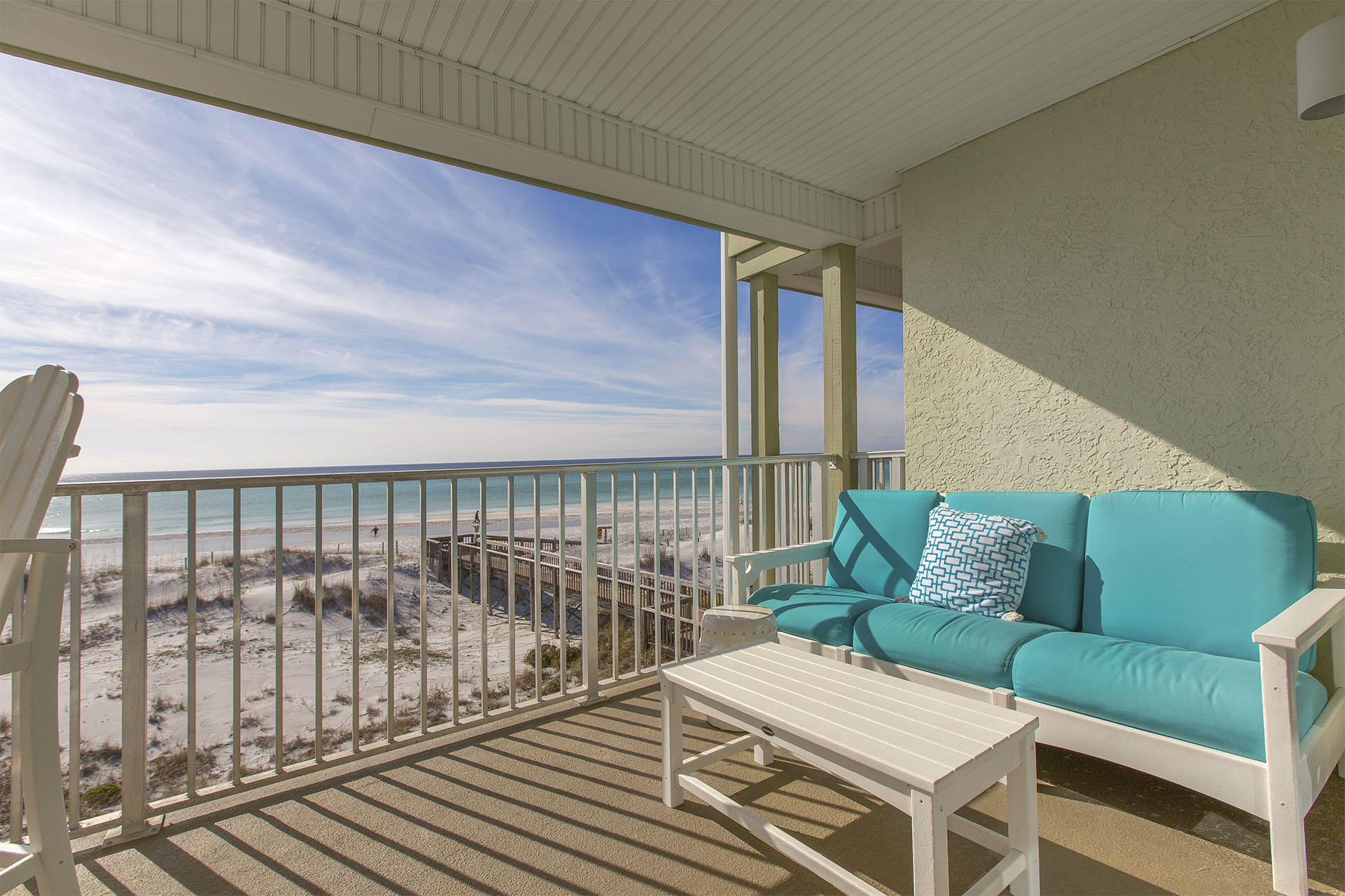 COMMODORE'S RETREAT LIMITED CONDO - Residential