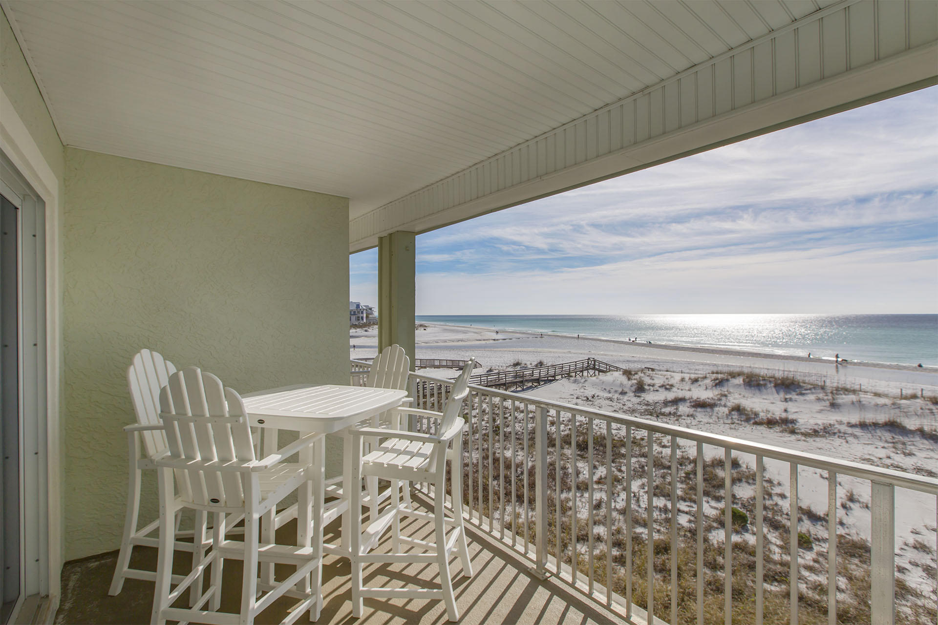 COMMODORE'S RETREAT LIMITED CONDO - Residential