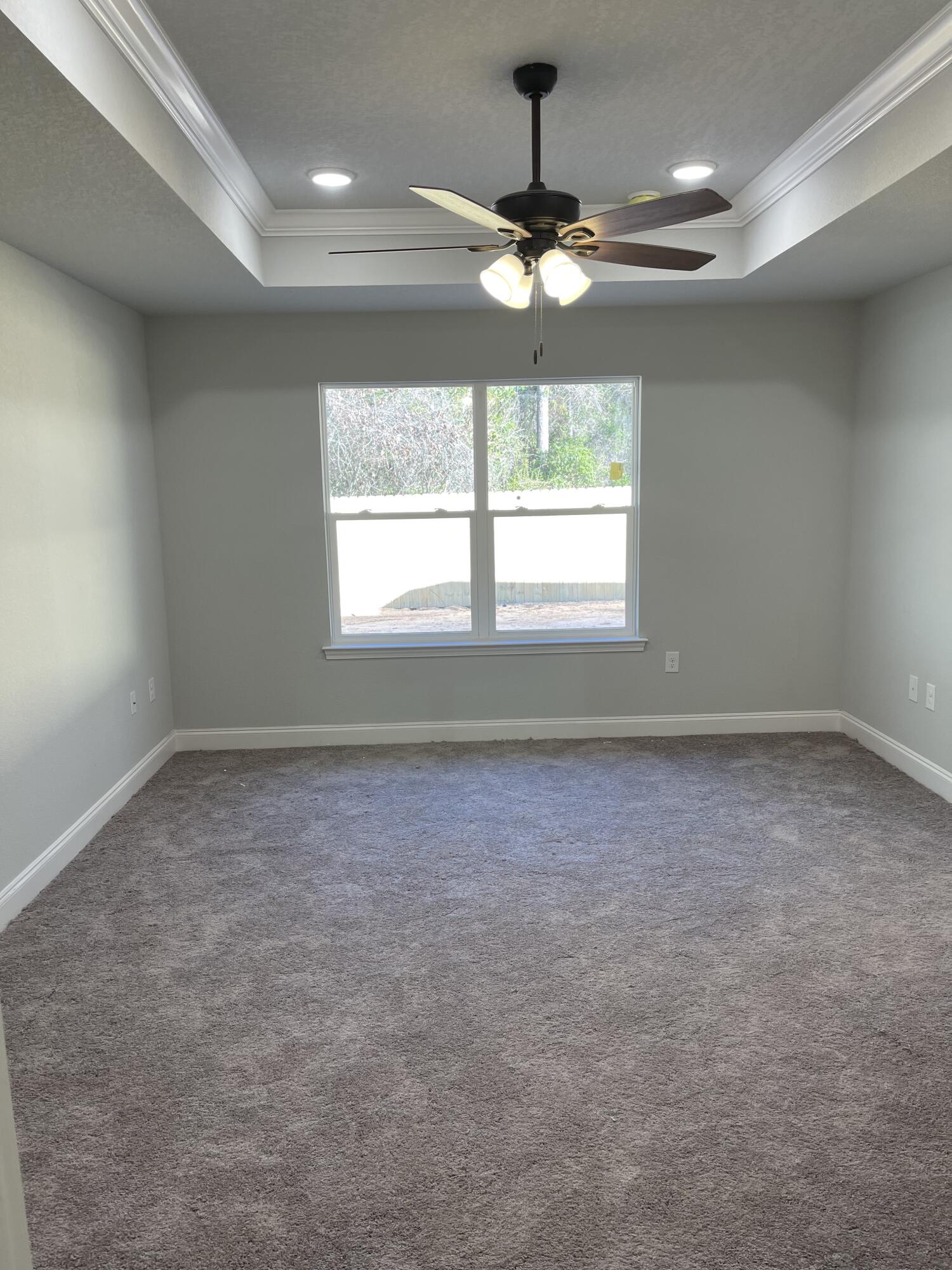 COMMODORE PARK - Residential