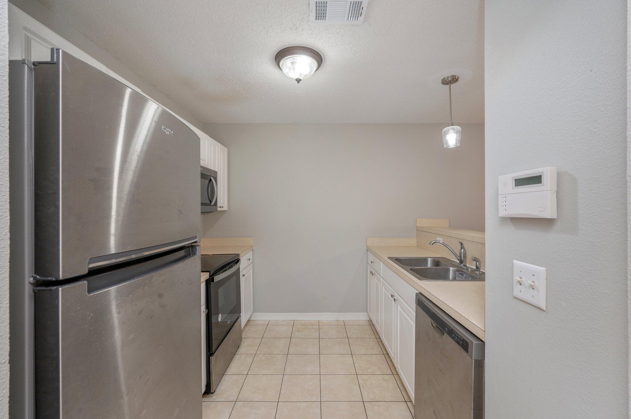 KEYSTONE T/H - Residential Lease