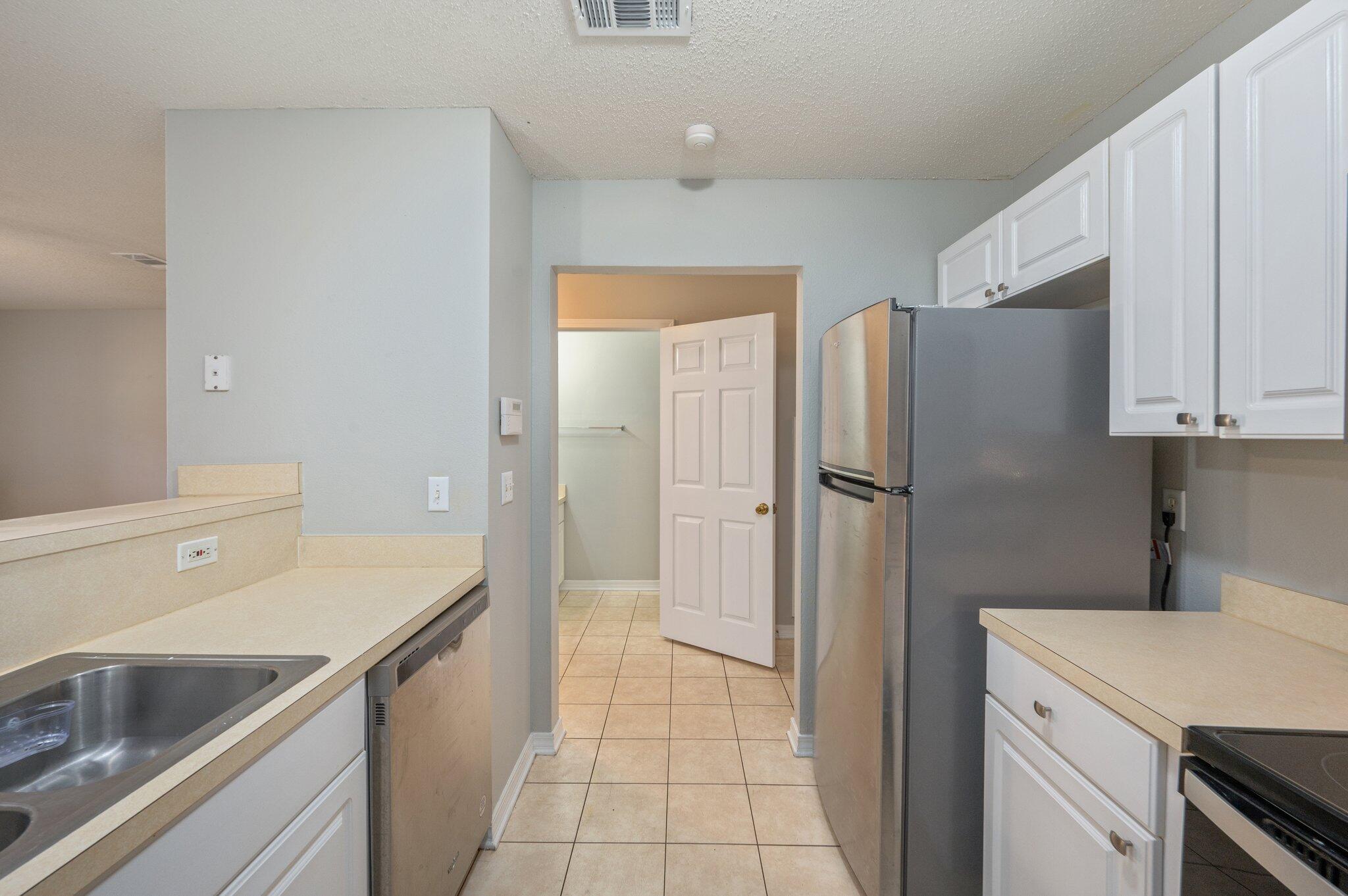 KEYSTONE T/H - Residential Lease
