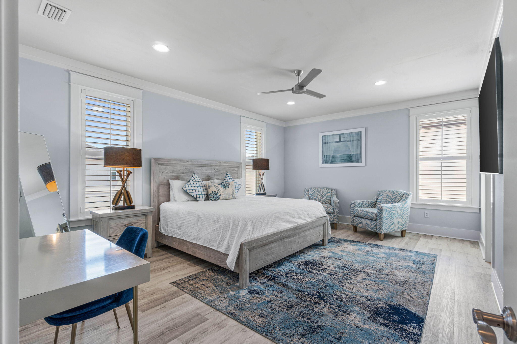 HIDDEN PALMS - Residential