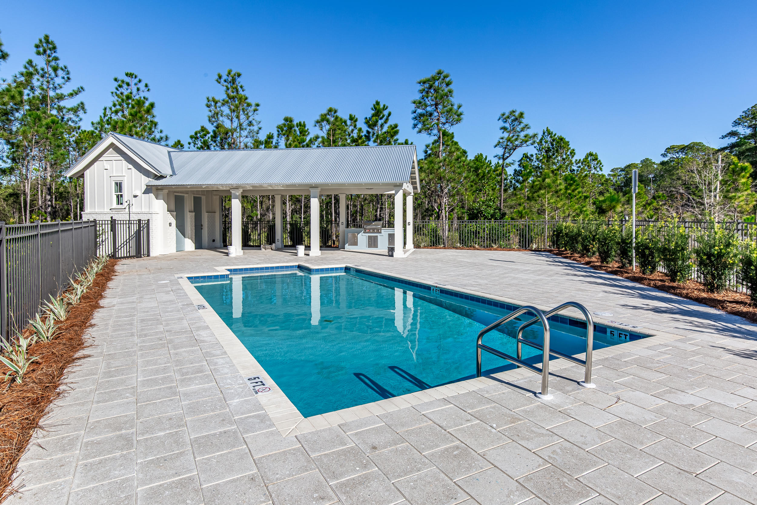 COTTAGE GROVE - Residential