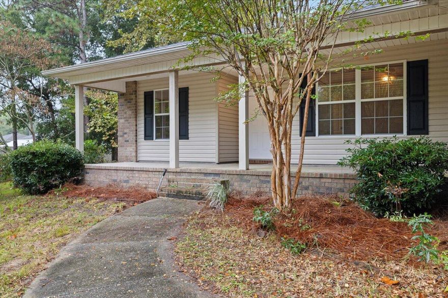 &#127969; Home Sweet Home in Crestview!This charming 4-bed, 2-bath home offers 1,496 sqft of comfort and style. Enjoy an open floorplan with a sun-filled living room, spacious kitchen with peninsula, and a large primary suite featuring a double vanity, walk-in closet, garden tub & shower.Step outside to a peaceful backyard surrounded by trees--your private retreat. Located near Crestview High and Publix in a friendly neighborhood.Don't miss this perfect blend of comfort, space, and convenience!