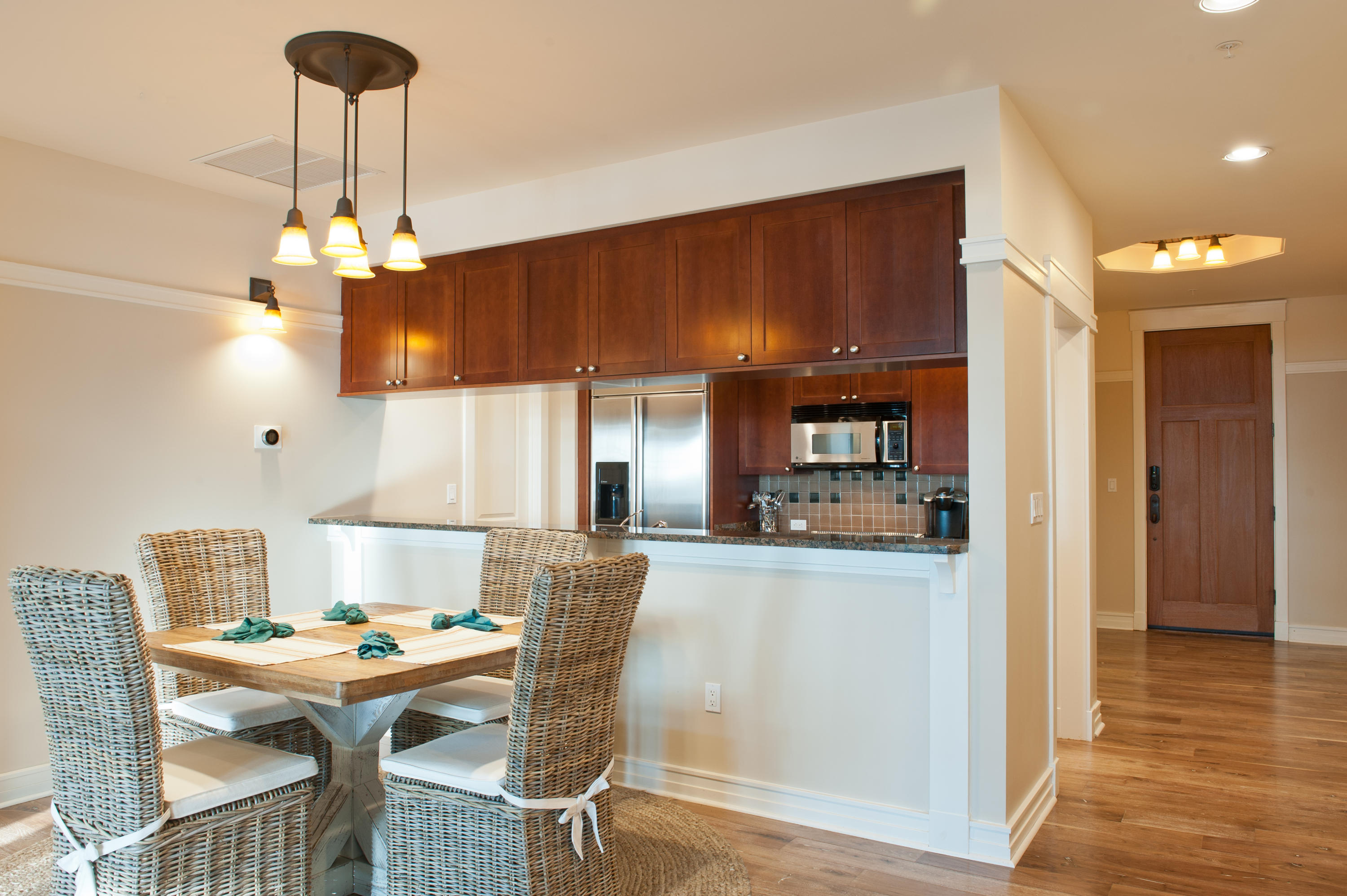 WILD HERON LAKESIDE LODGE - Residential