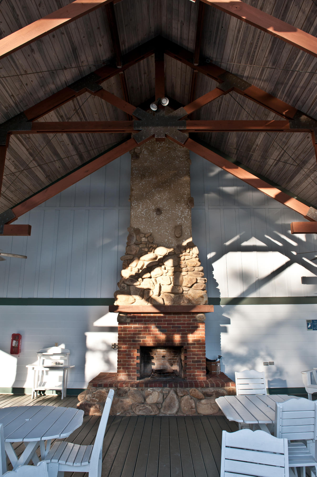 WILD HERON LAKESIDE LODGE - Residential