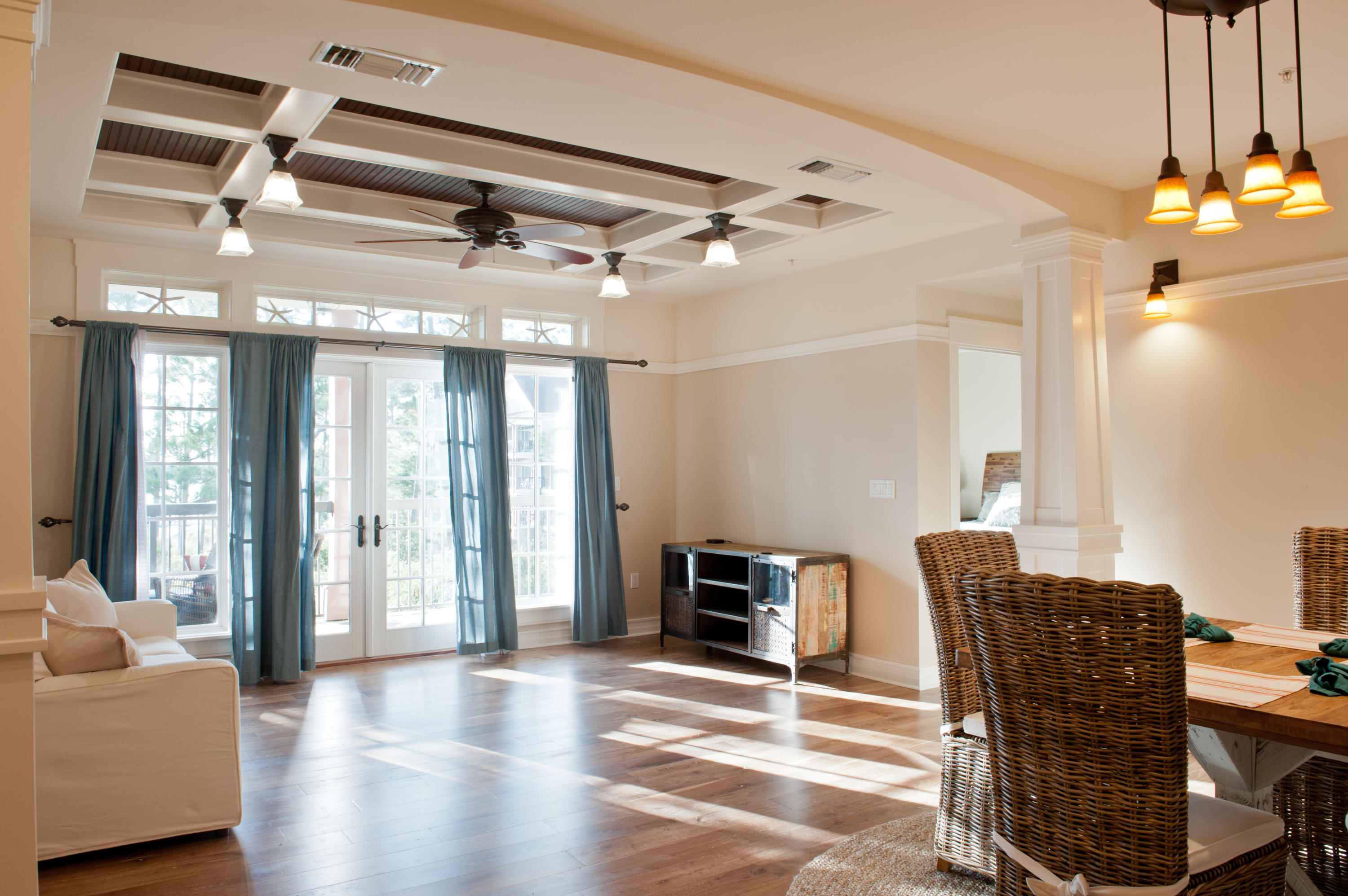 WILD HERON LAKESIDE LODGE - Residential