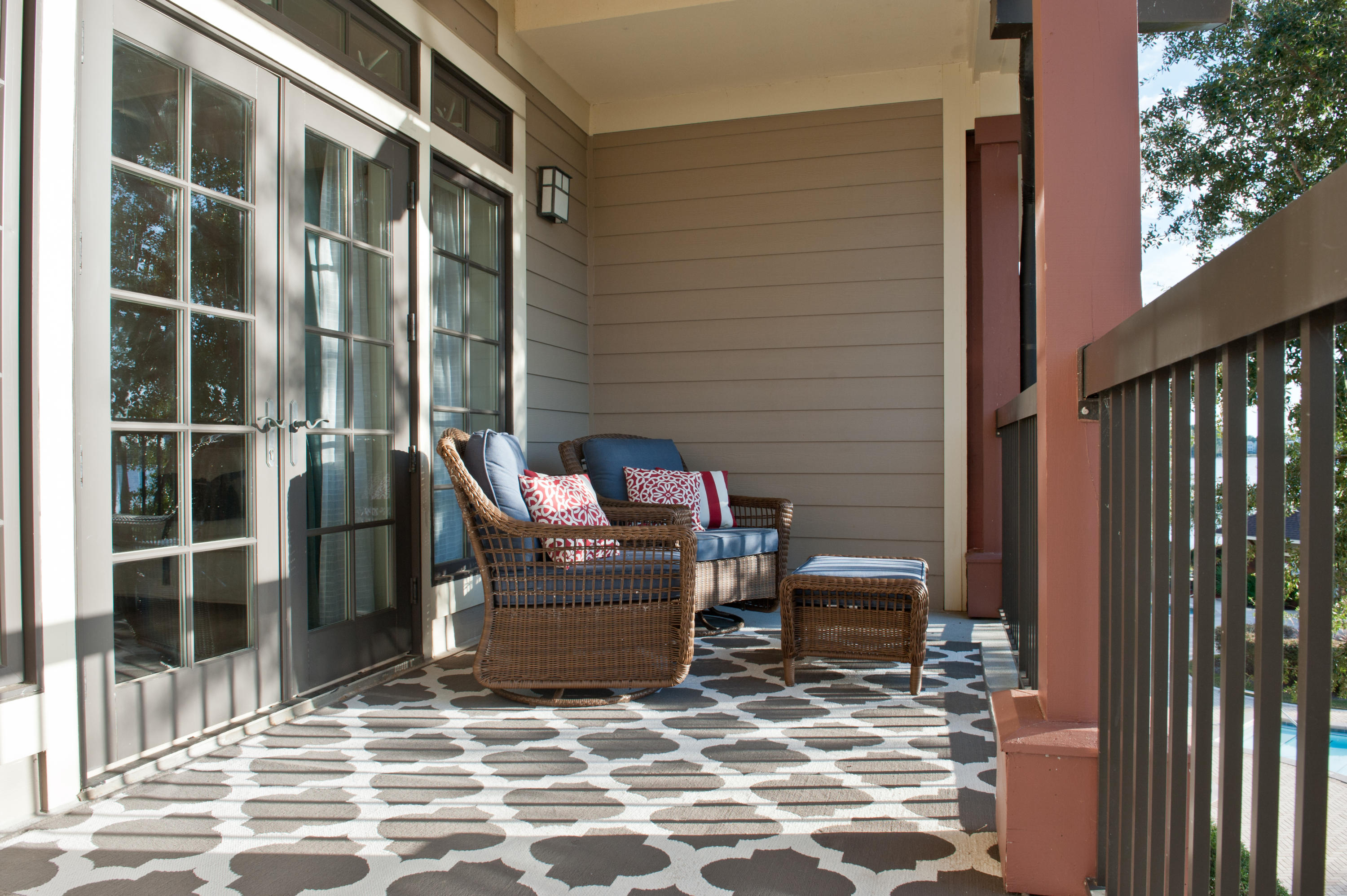 WILD HERON LAKESIDE LODGE - Residential