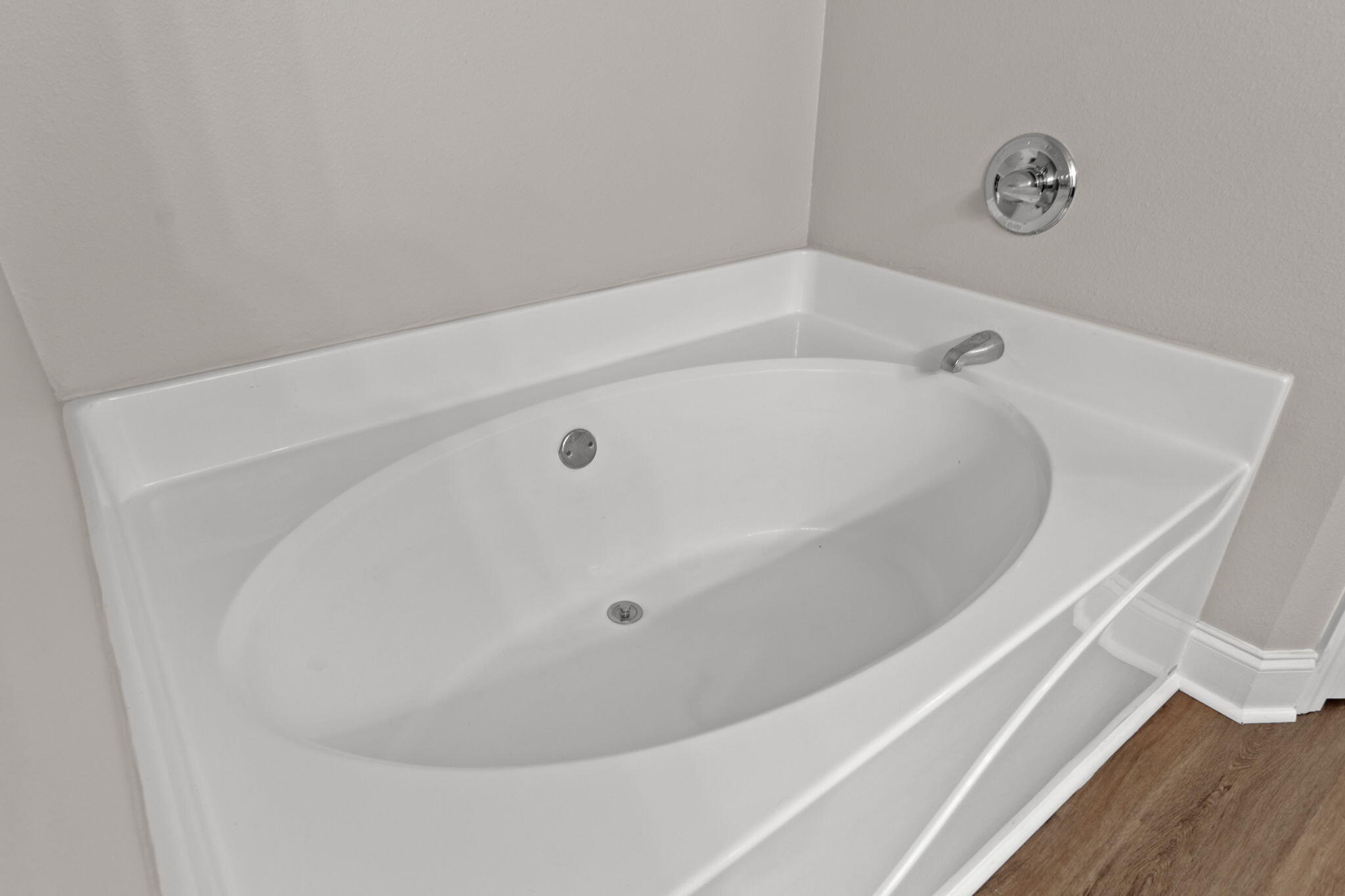 HARVELLS CROSSING - Residential