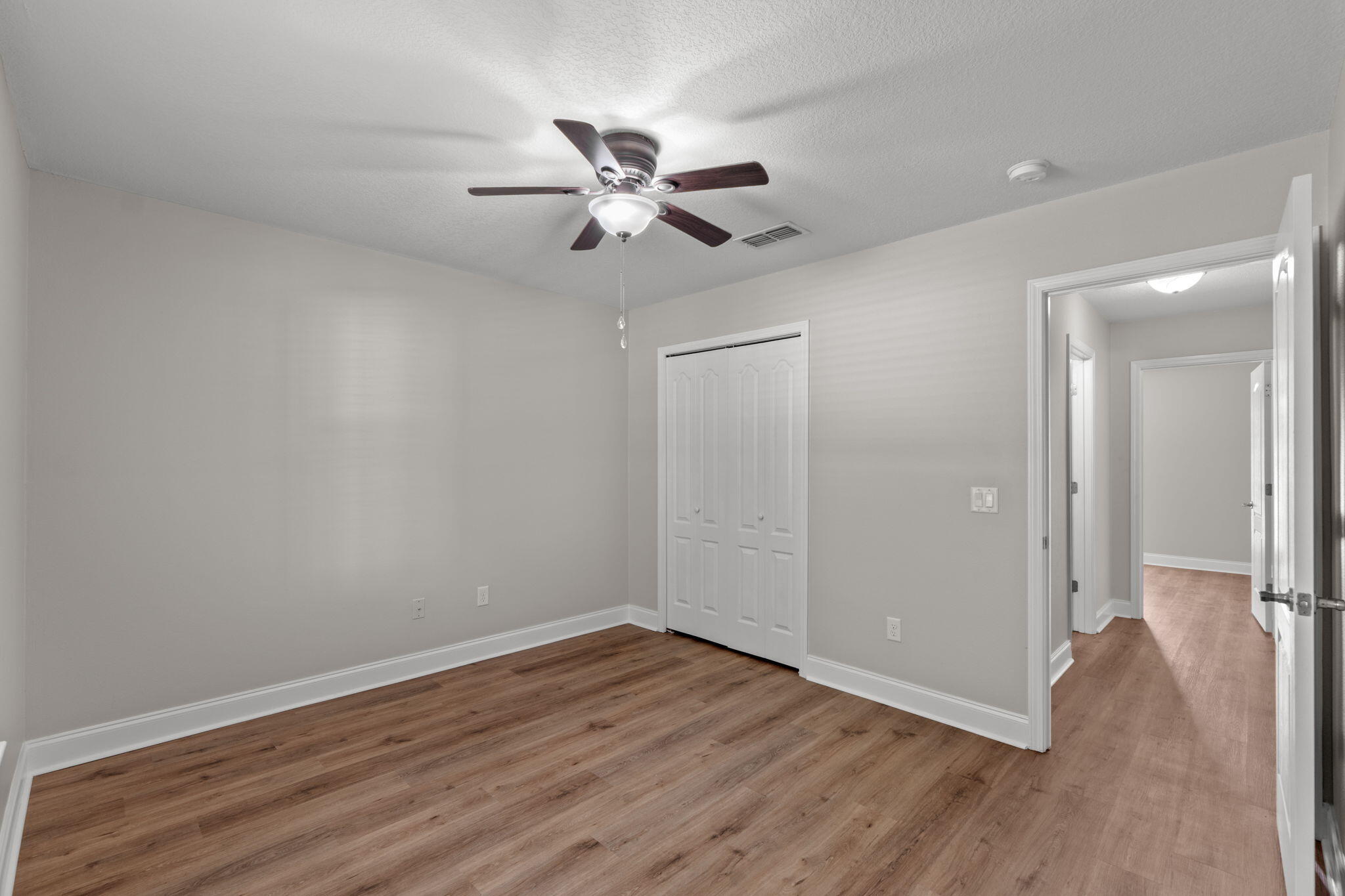 HARVELLS CROSSING - Residential