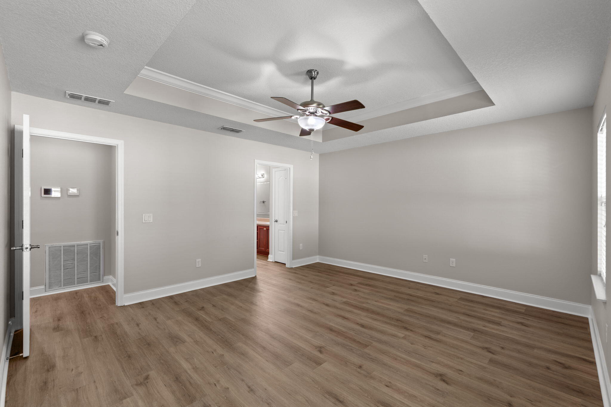 HARVELLS CROSSING - Residential