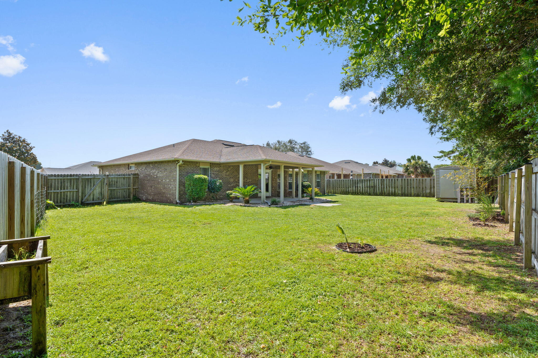 HARVELLS CROSSING - Residential