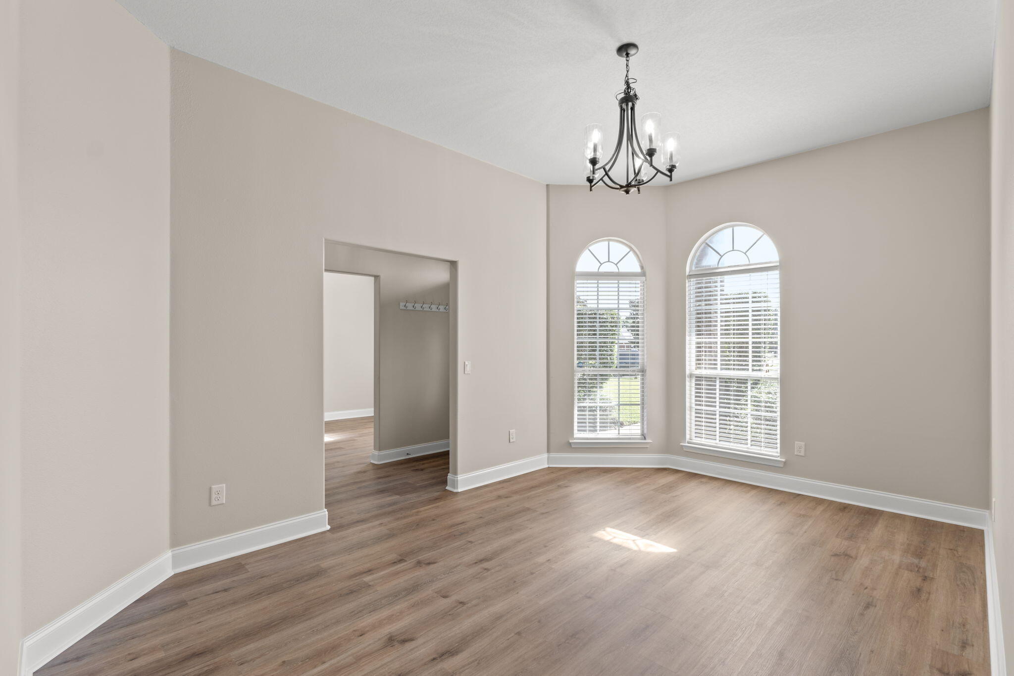 HARVELLS CROSSING - Residential