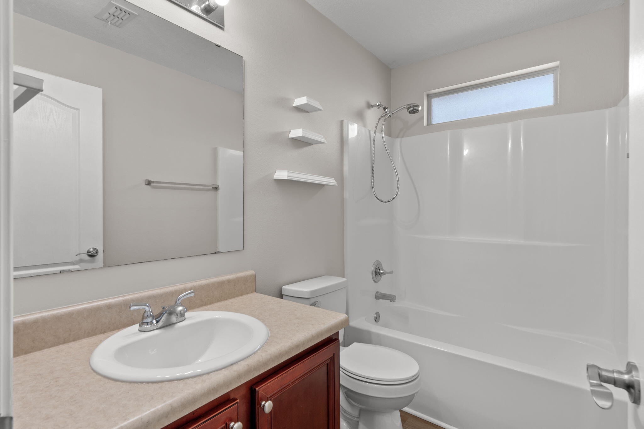 HARVELLS CROSSING - Residential