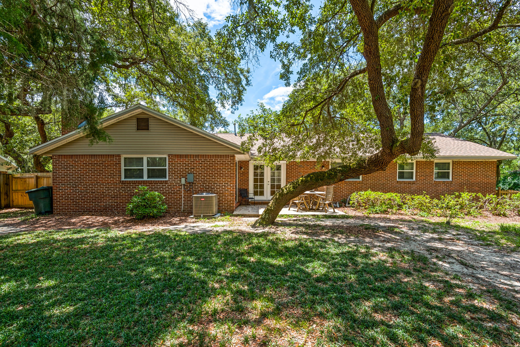 CHELSEA WOODS - Residential