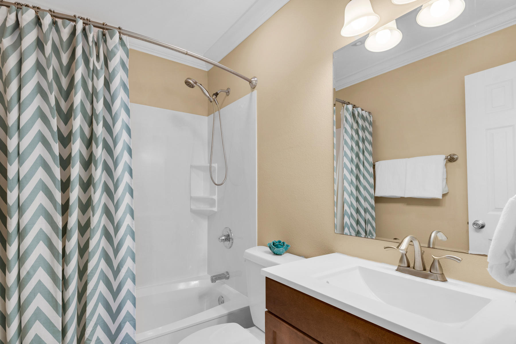 CHELSEA WOODS - Residential