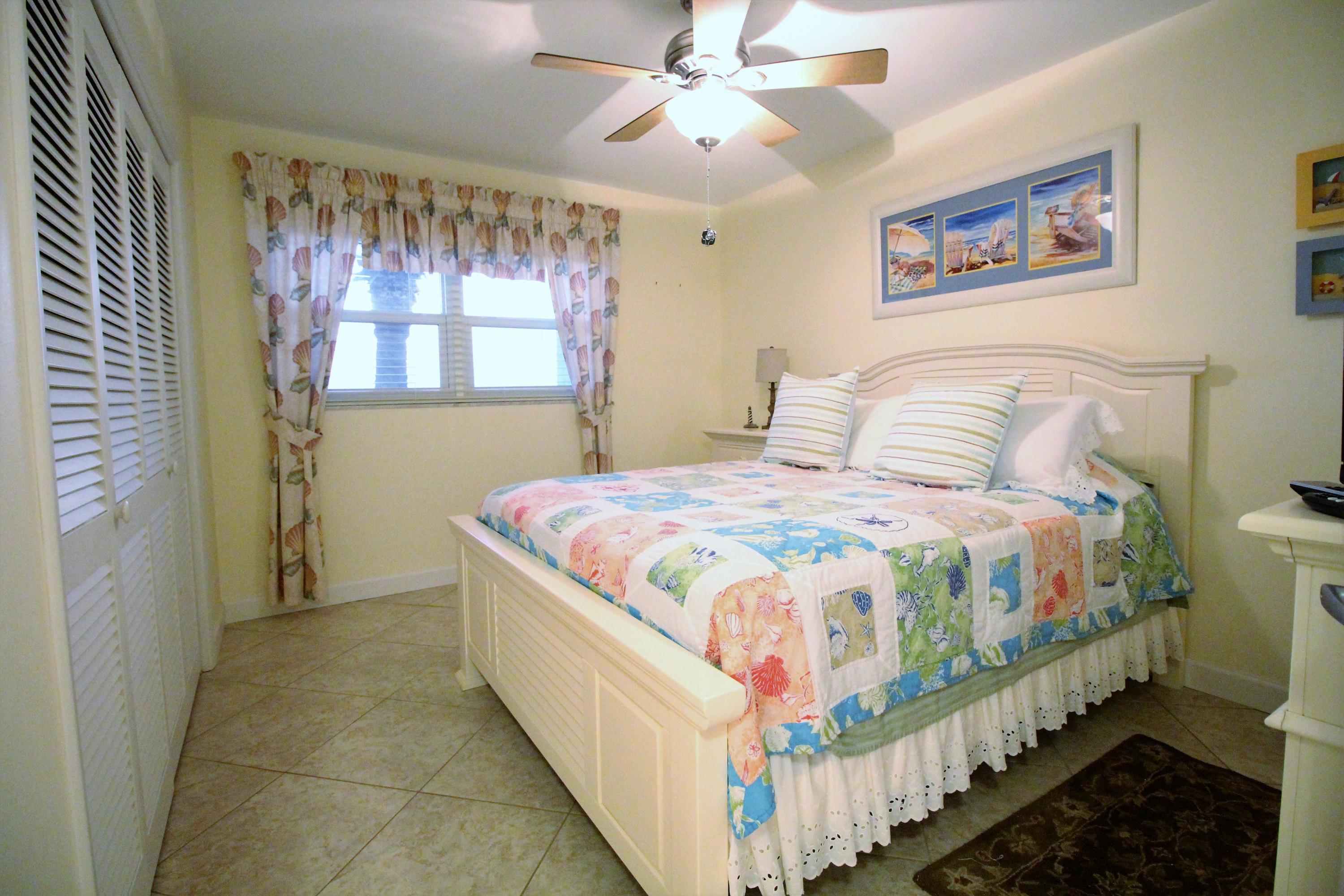 EL MATADOR CONDO - Residential