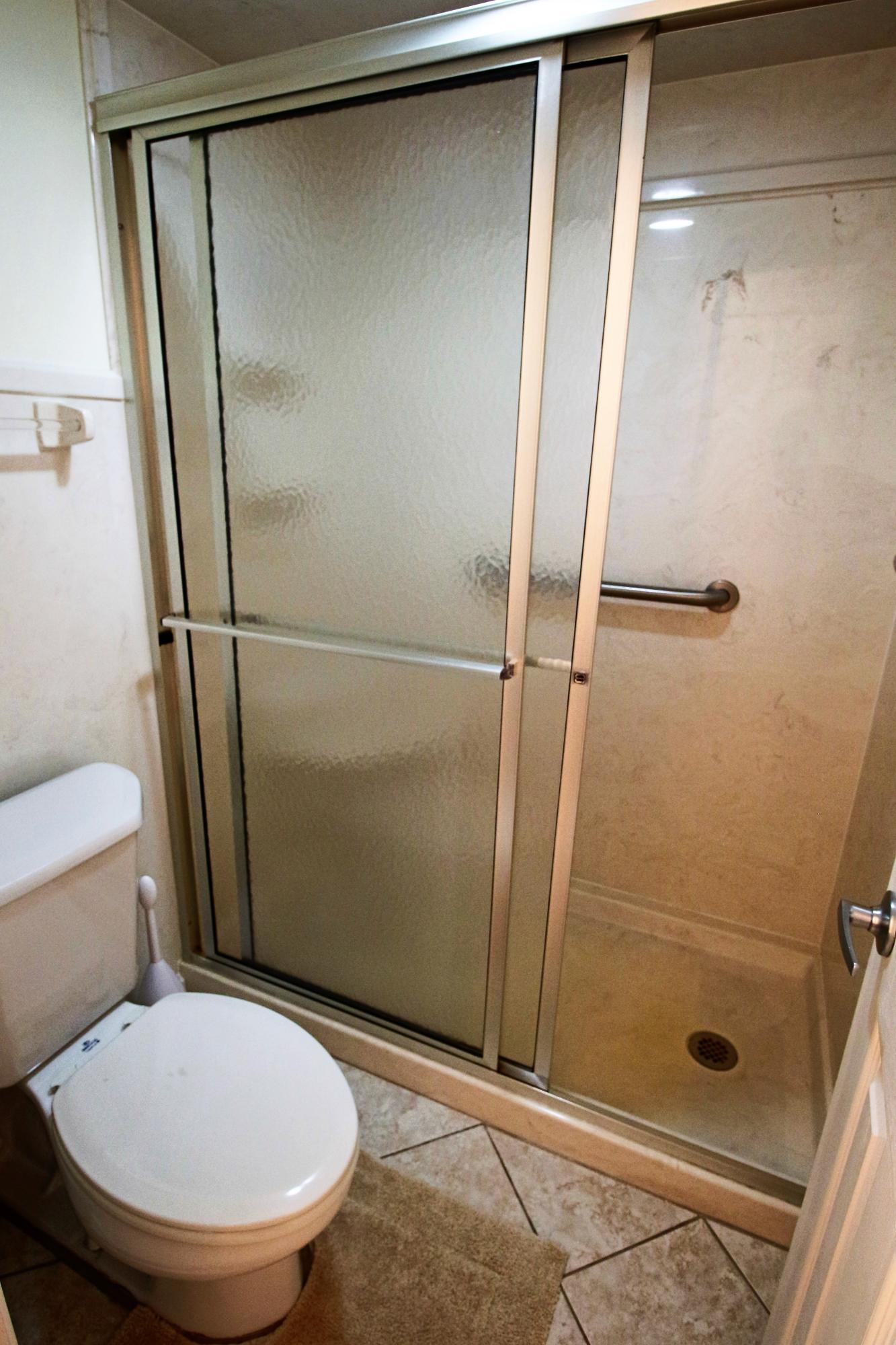 EL MATADOR CONDO - Residential