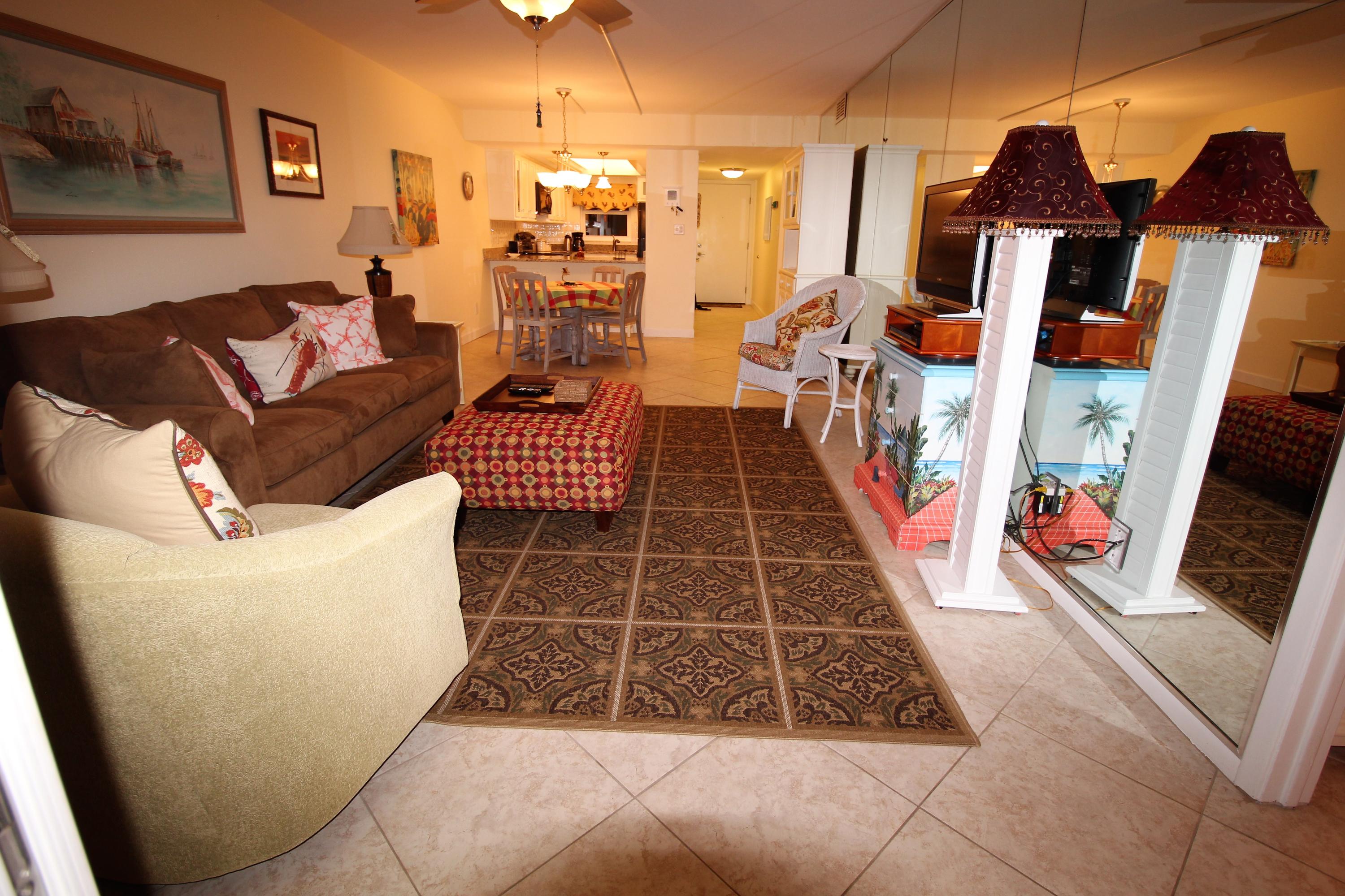 EL MATADOR CONDO - Residential