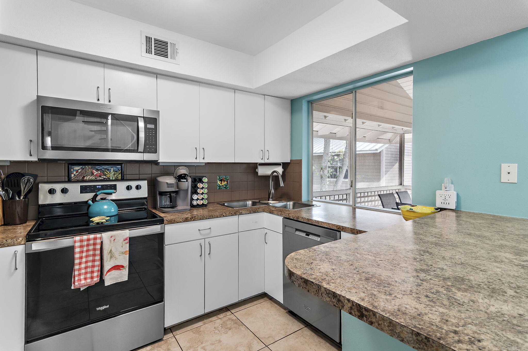 HIDDEN DUNES BEACH COTTAGES 2 - Residential