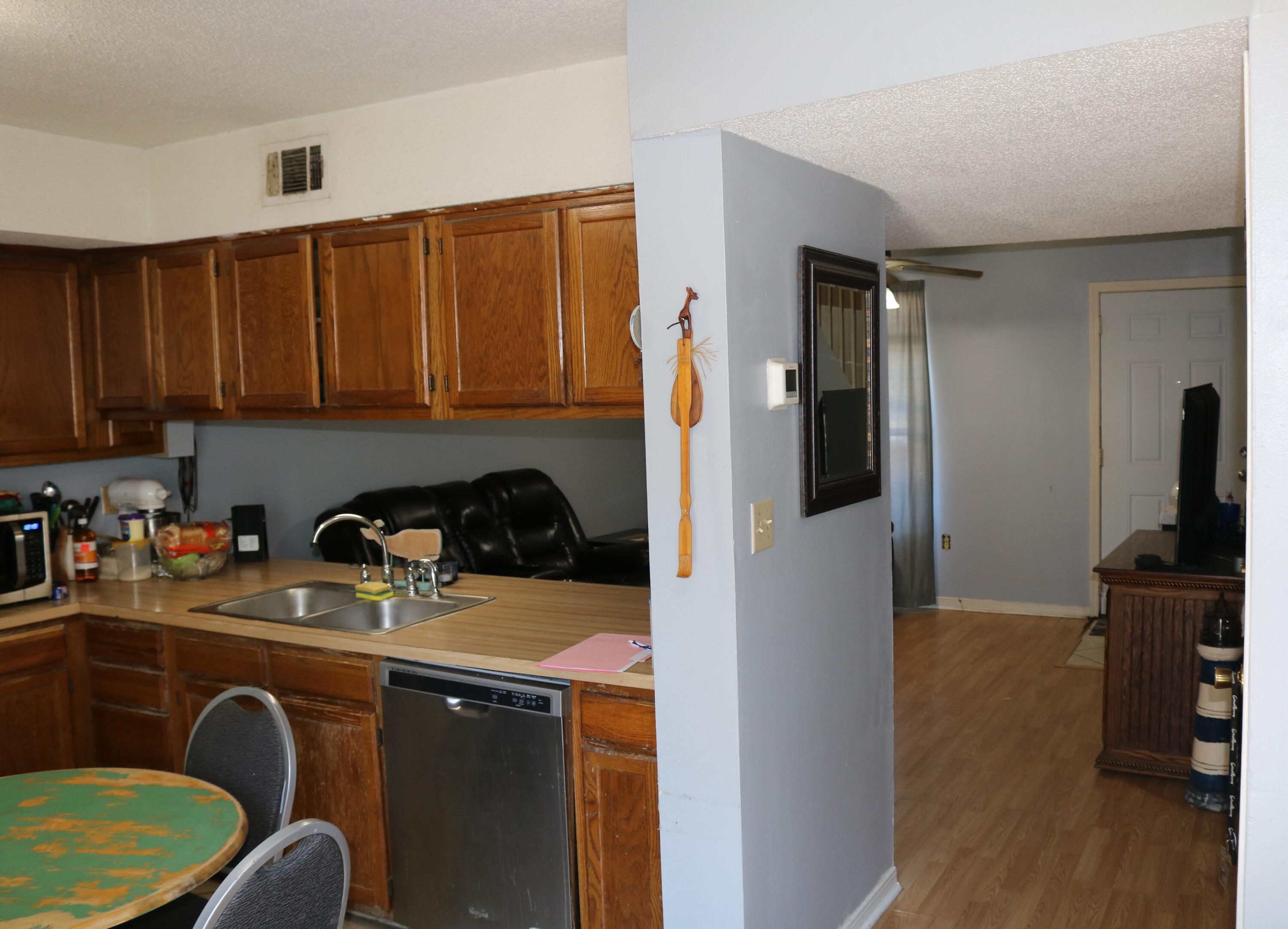 CHINAS COVE - Residential