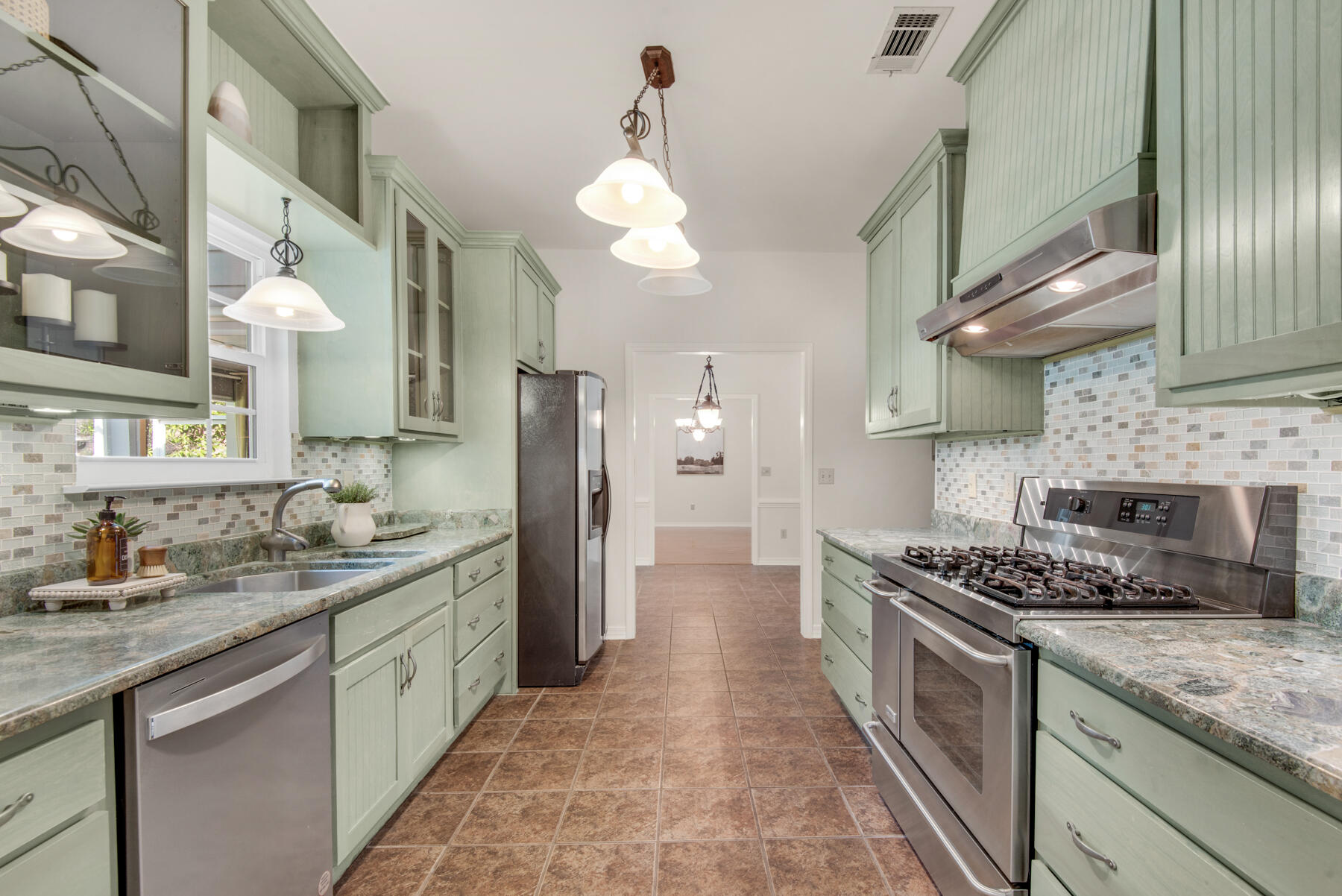 WINDWARD PH 3 - Residential