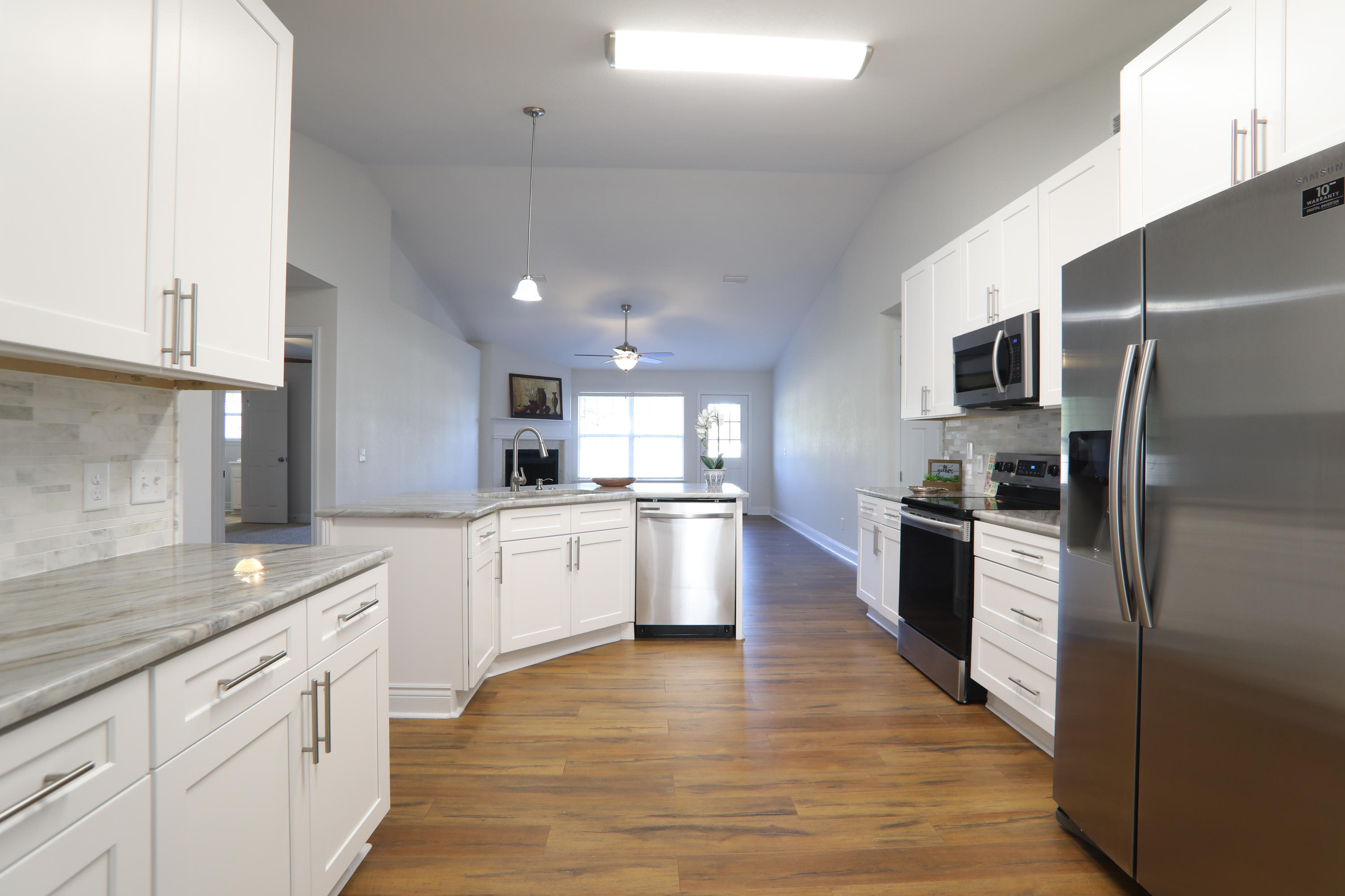 HOLLEY BY THE SEA - Residential