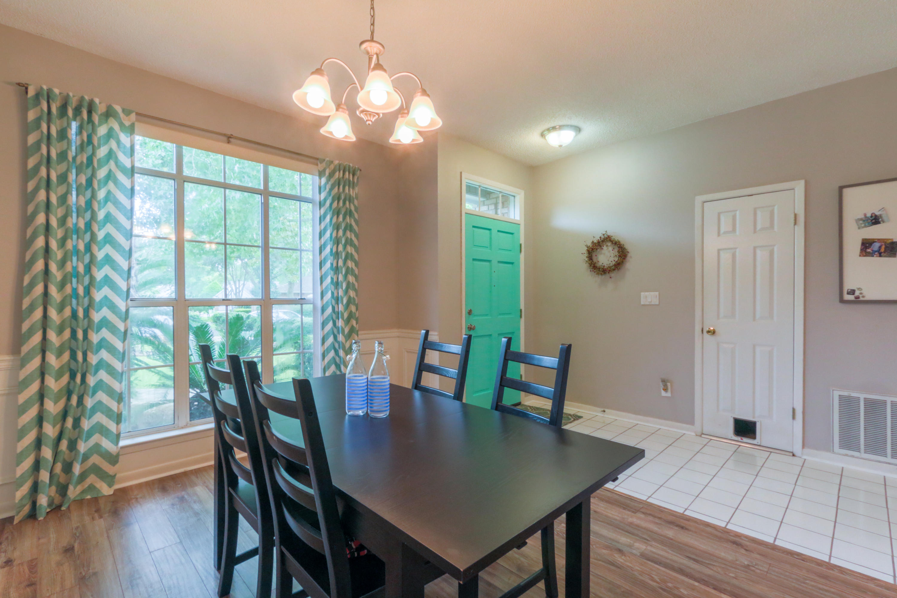 PARKWOOD COURT AT BLUEWATER BAY - Residential