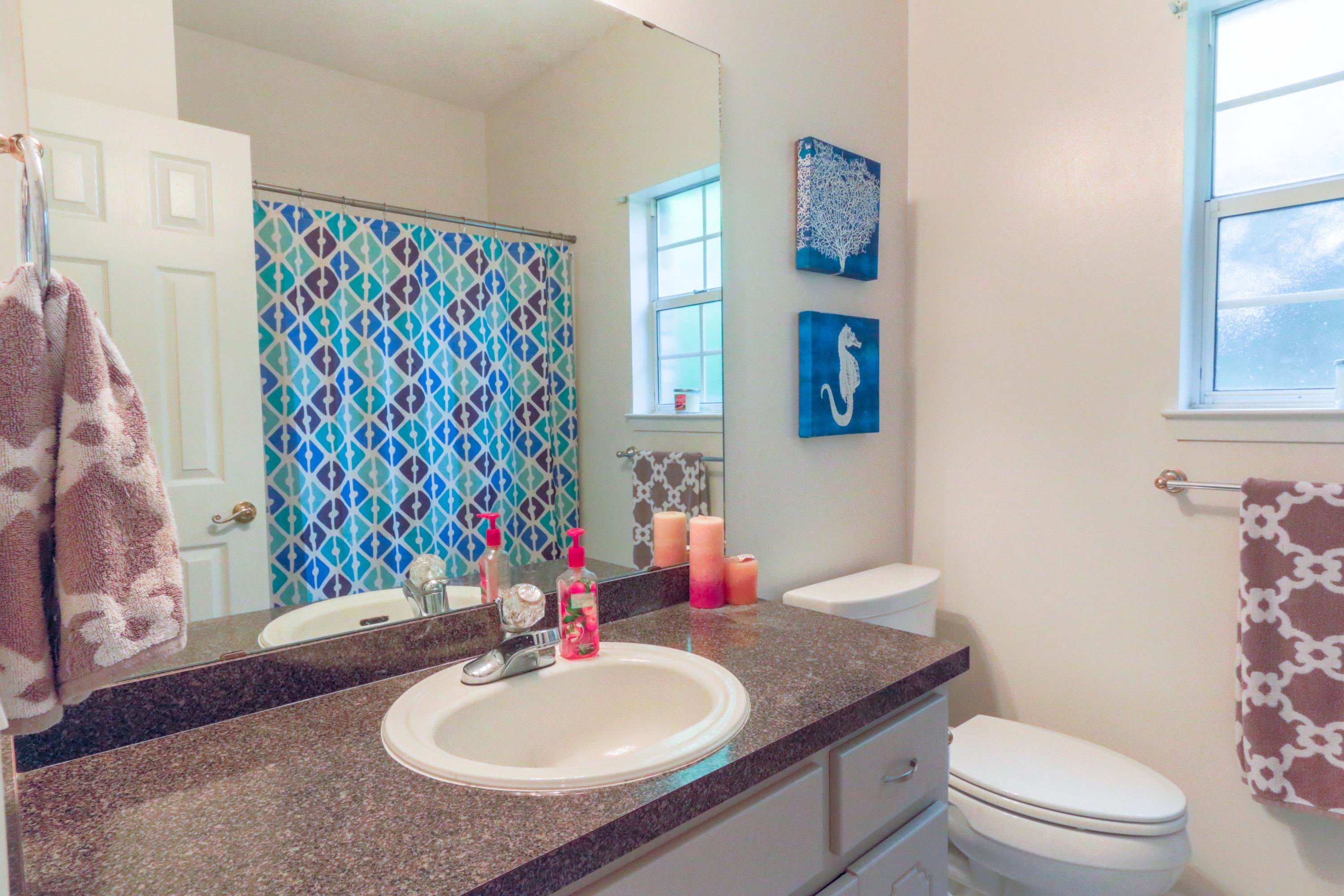 PARKWOOD COURT AT BLUEWATER BAY - Residential