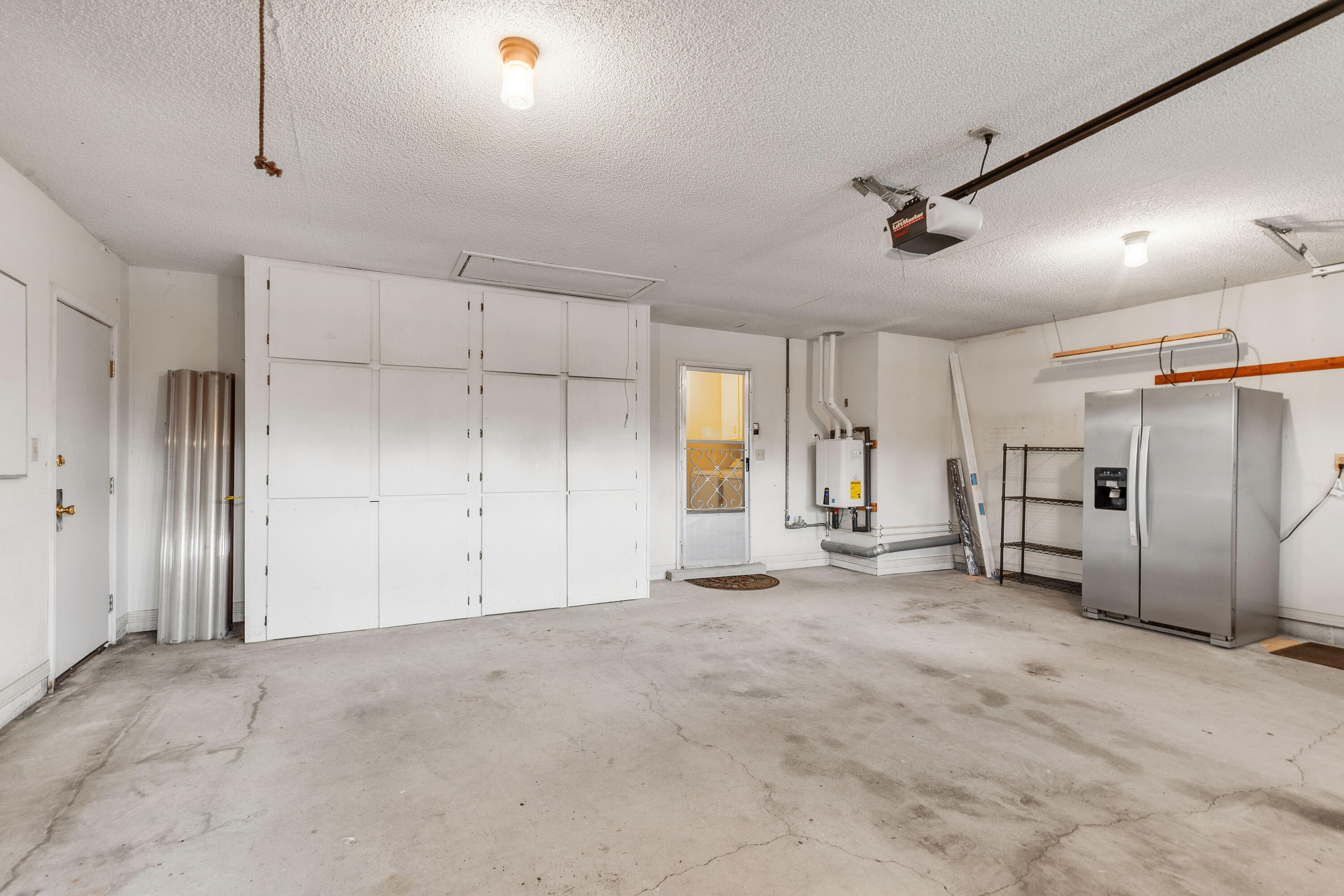 LAKE LORRAINE ESTATES - Residential