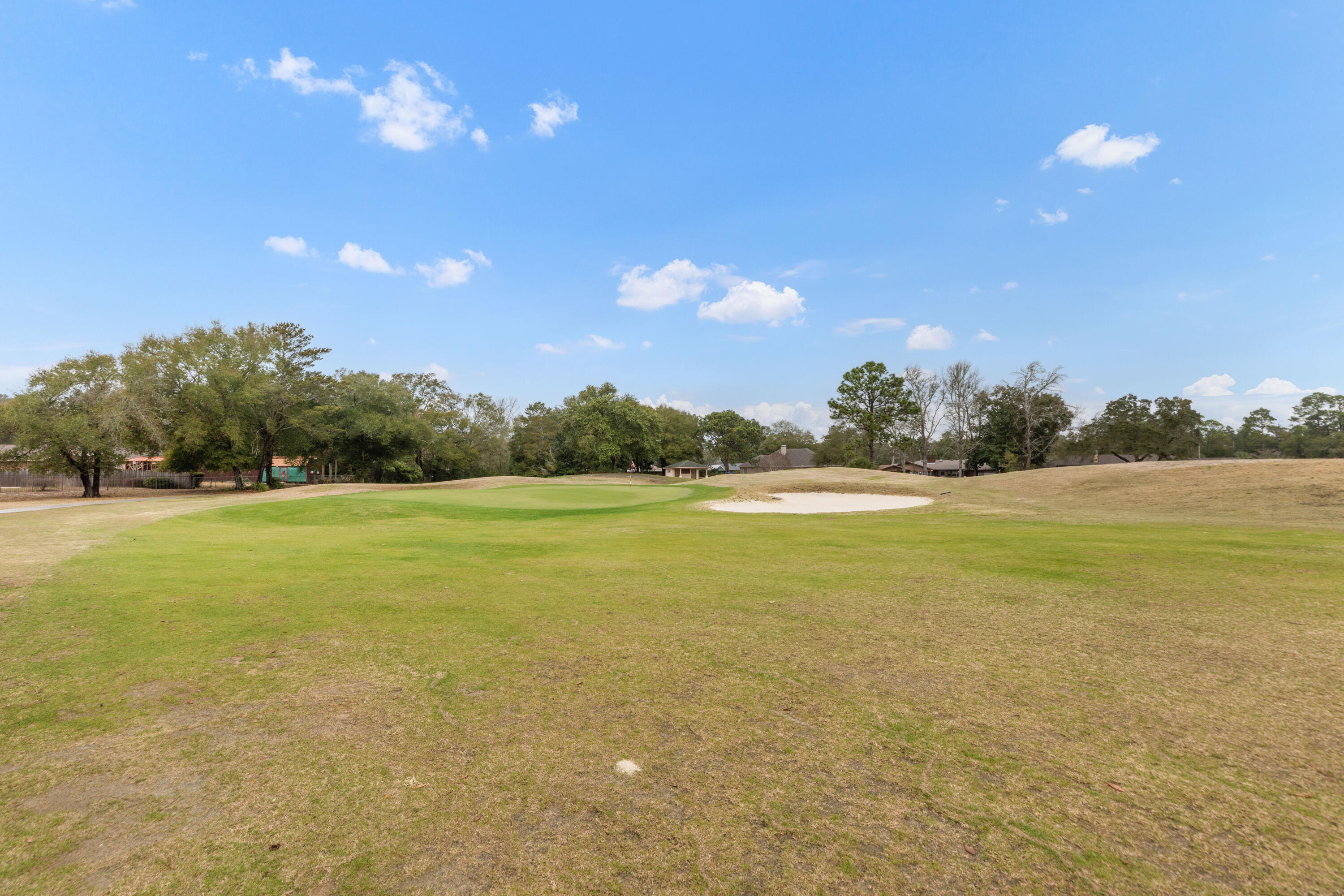 LAKE LORRAINE ESTATES - Residential