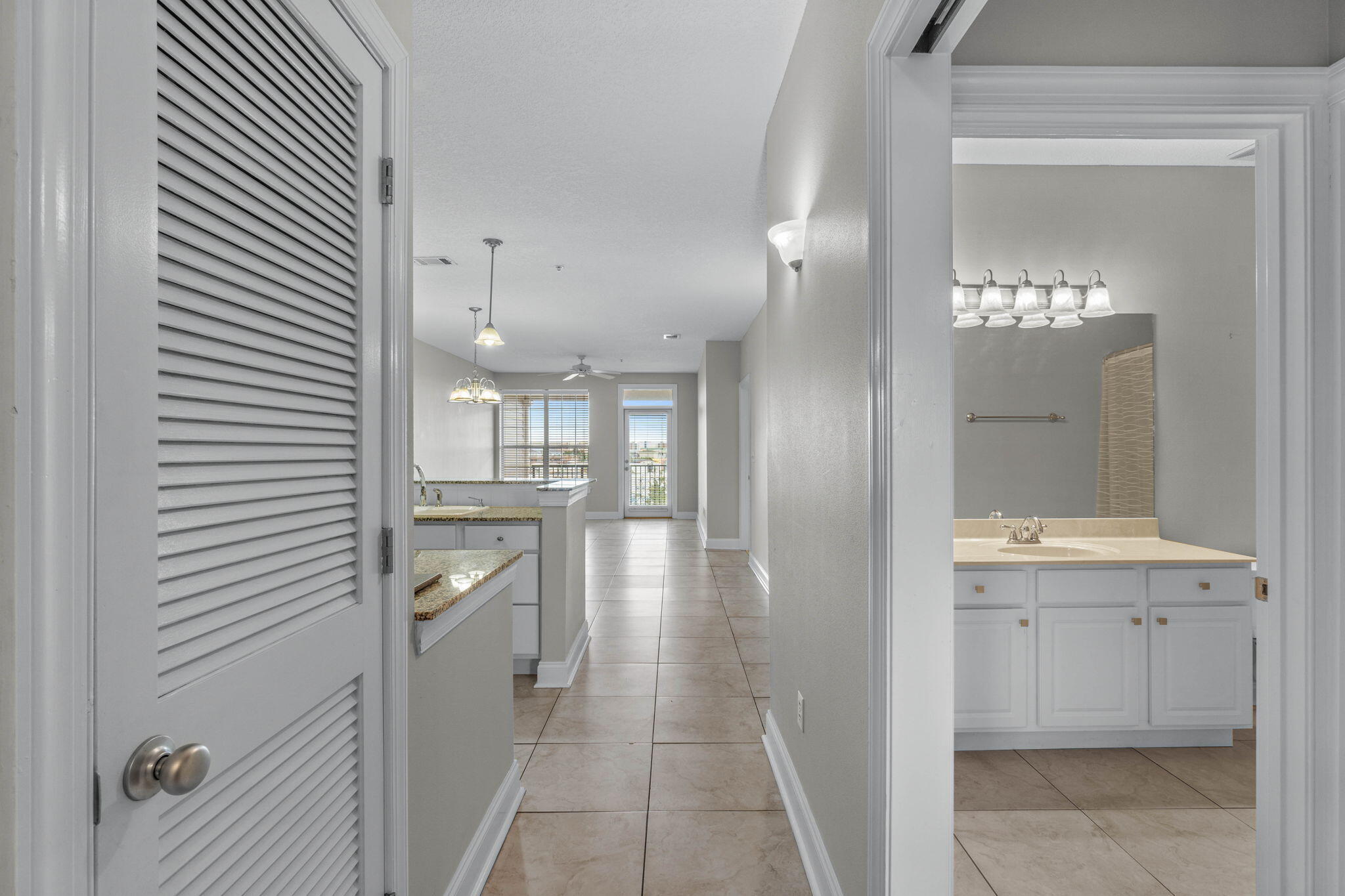 FRENCH QUARTERS - Residential Lease