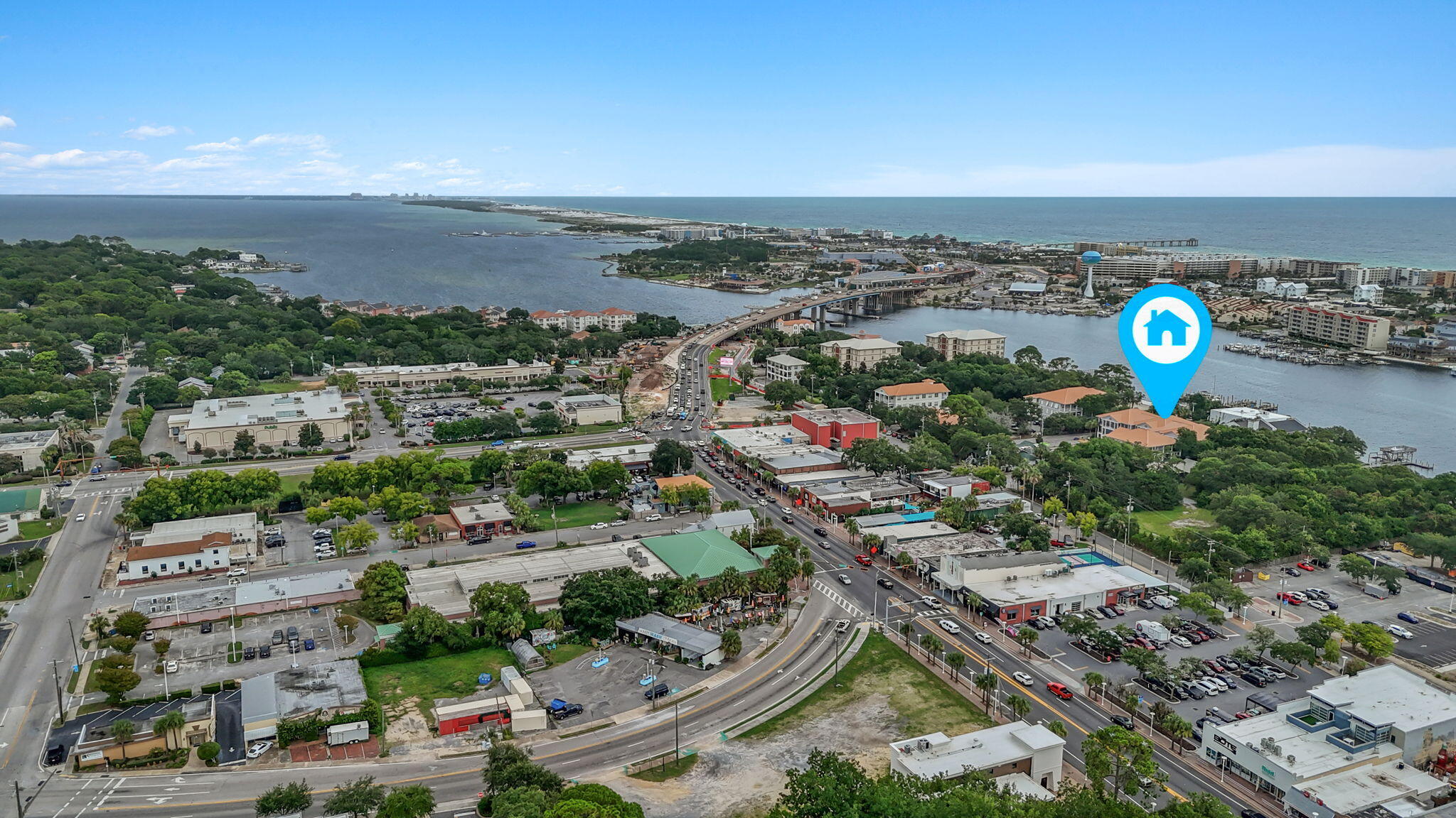 FRENCH QUARTERS - Residential Lease