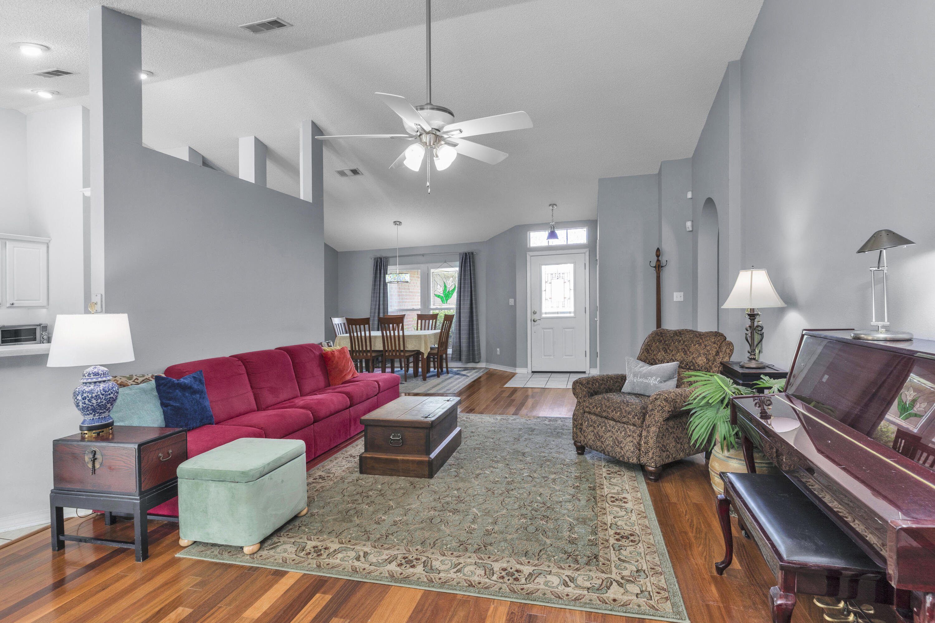 ASHWOOD 1ST ADDN - Residential