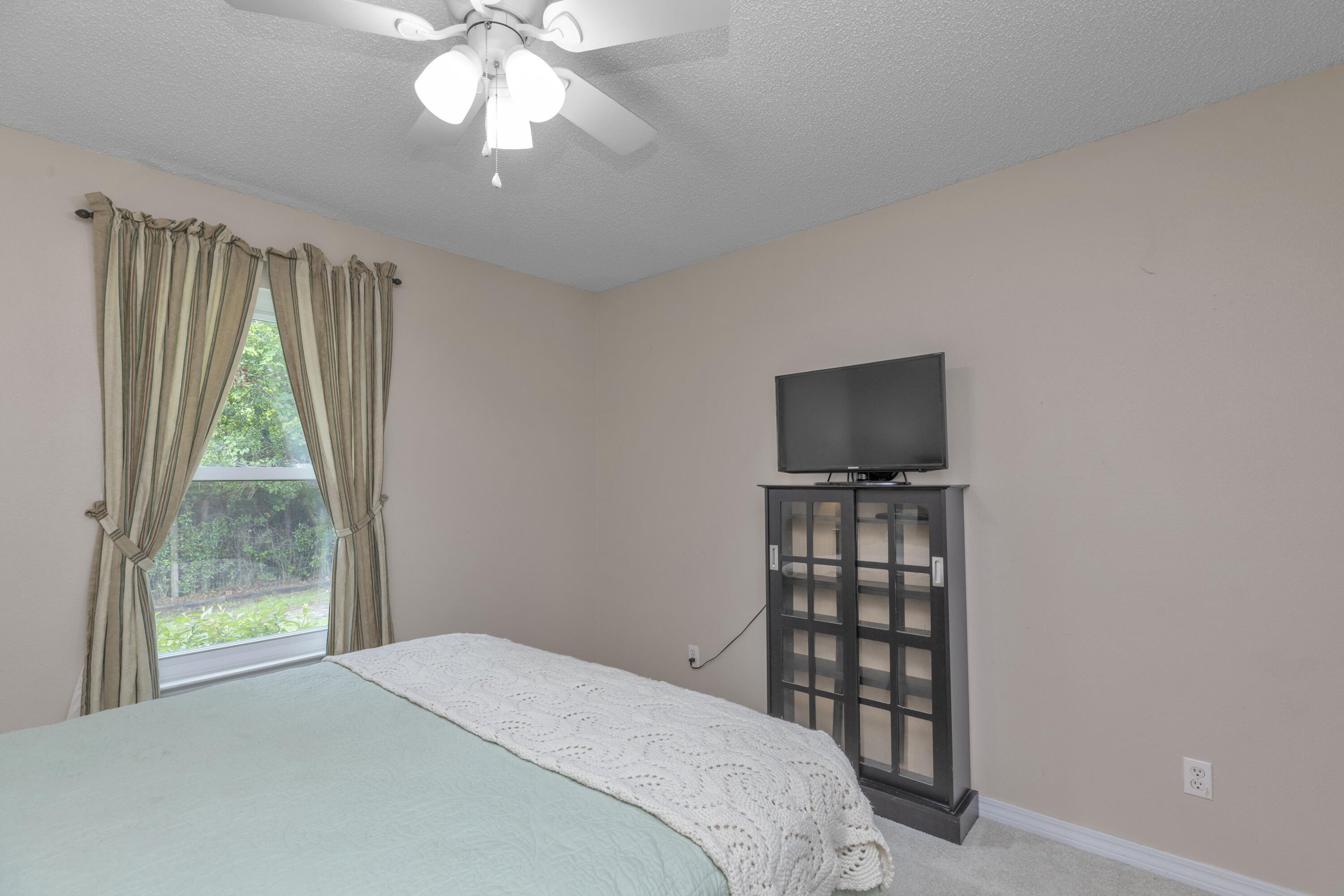 ASHWOOD 1ST ADDN - Residential