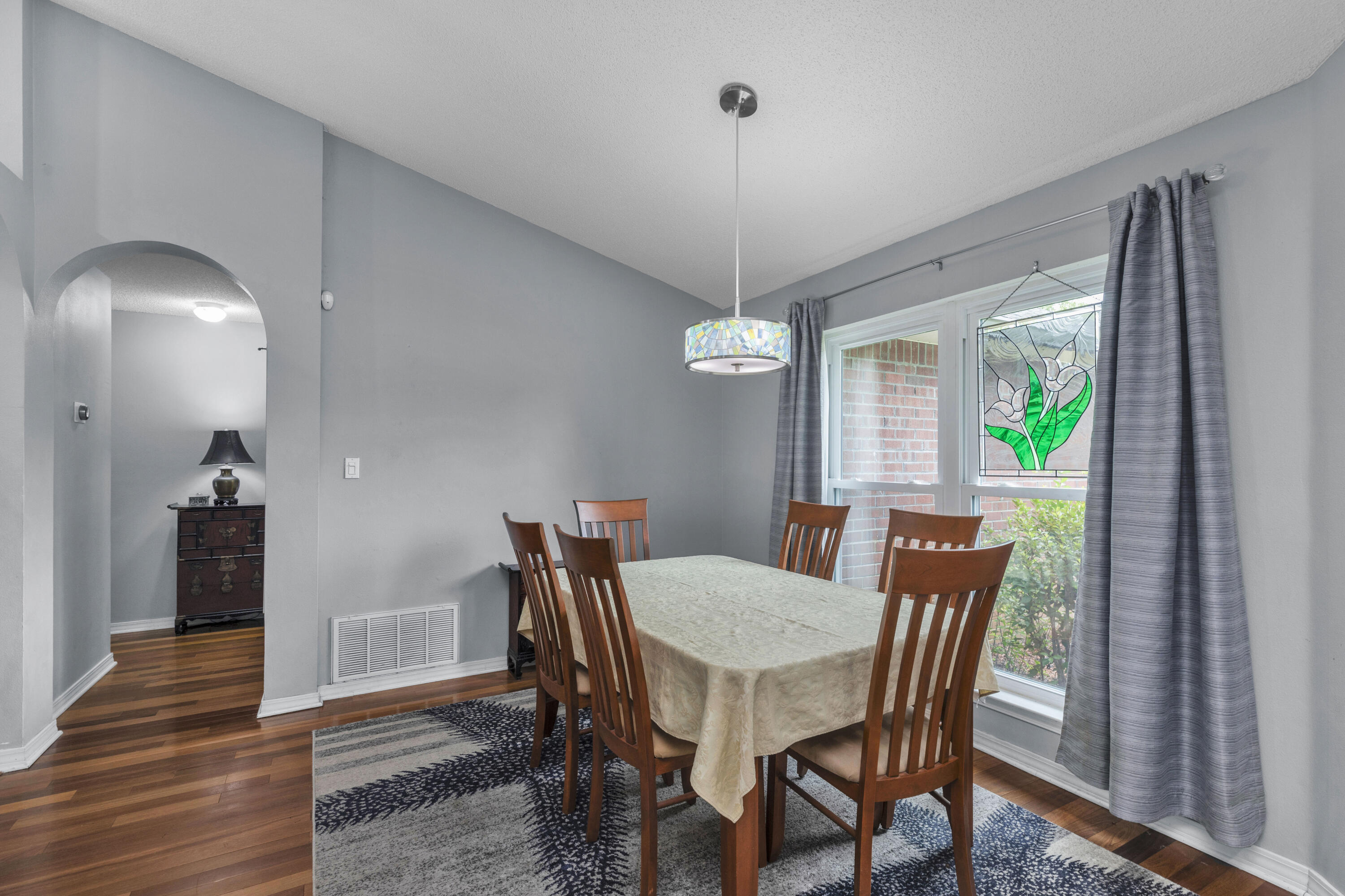 ASHWOOD 1ST ADDN - Residential