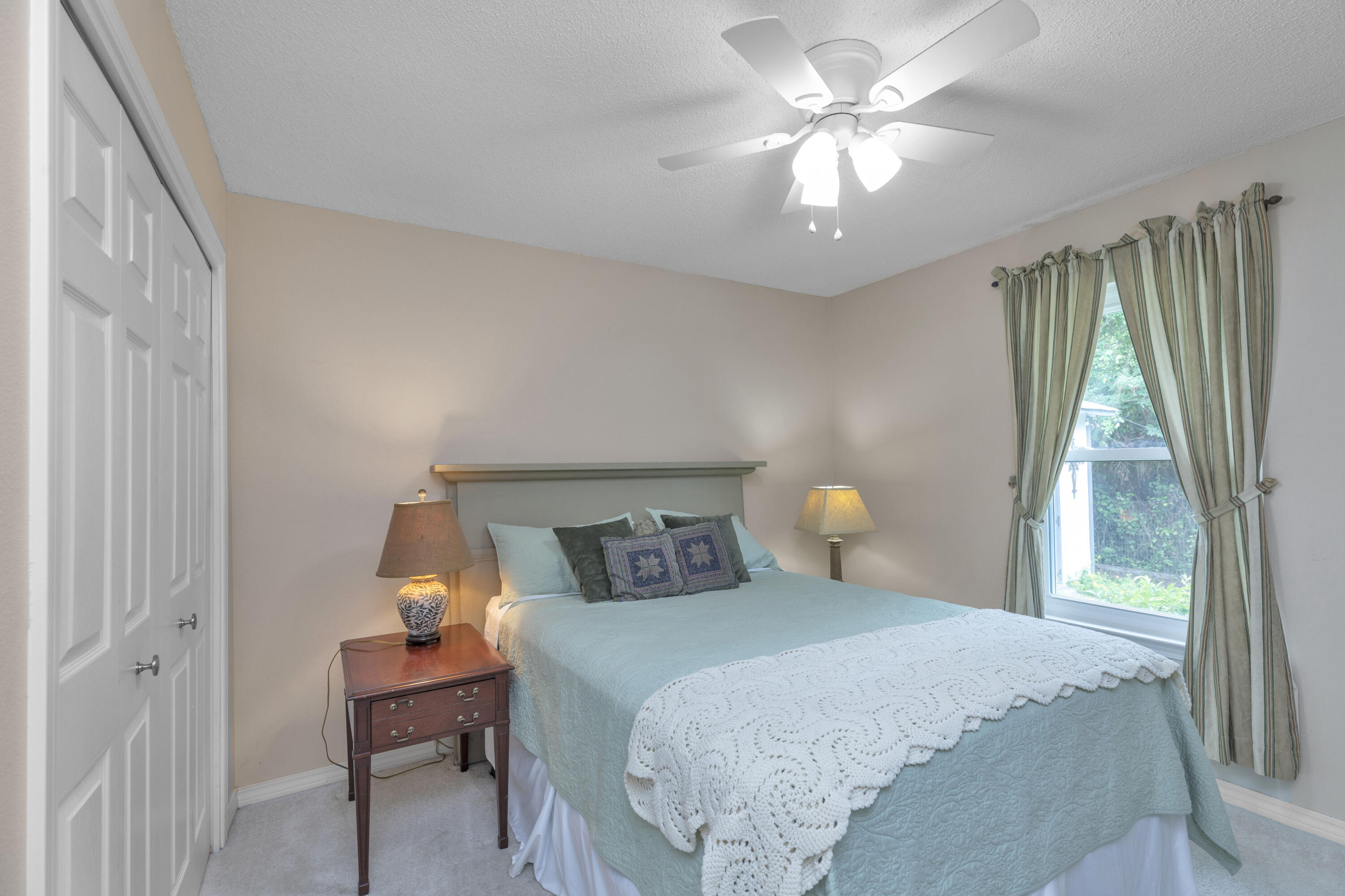 ASHWOOD 1ST ADDN - Residential