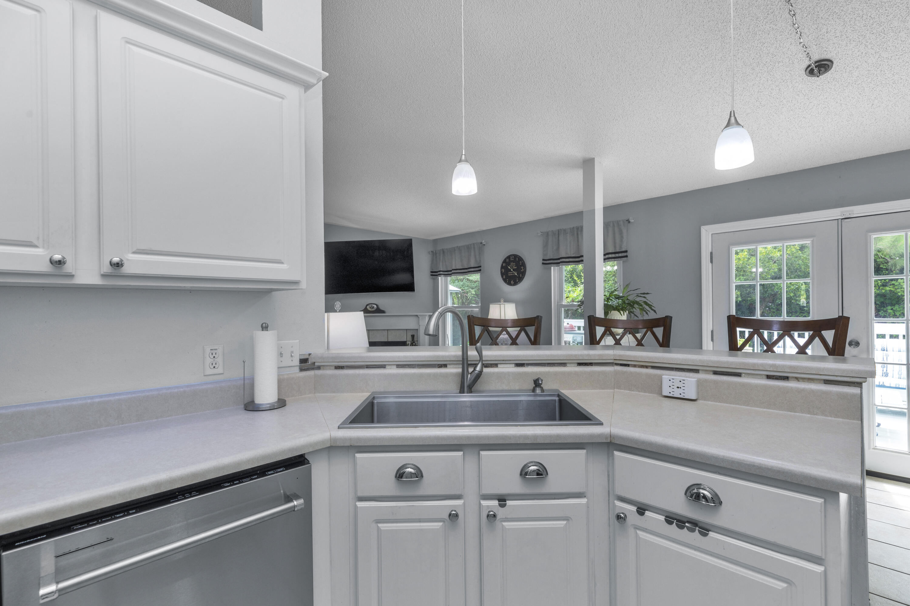 ASHWOOD 1ST ADDN - Residential