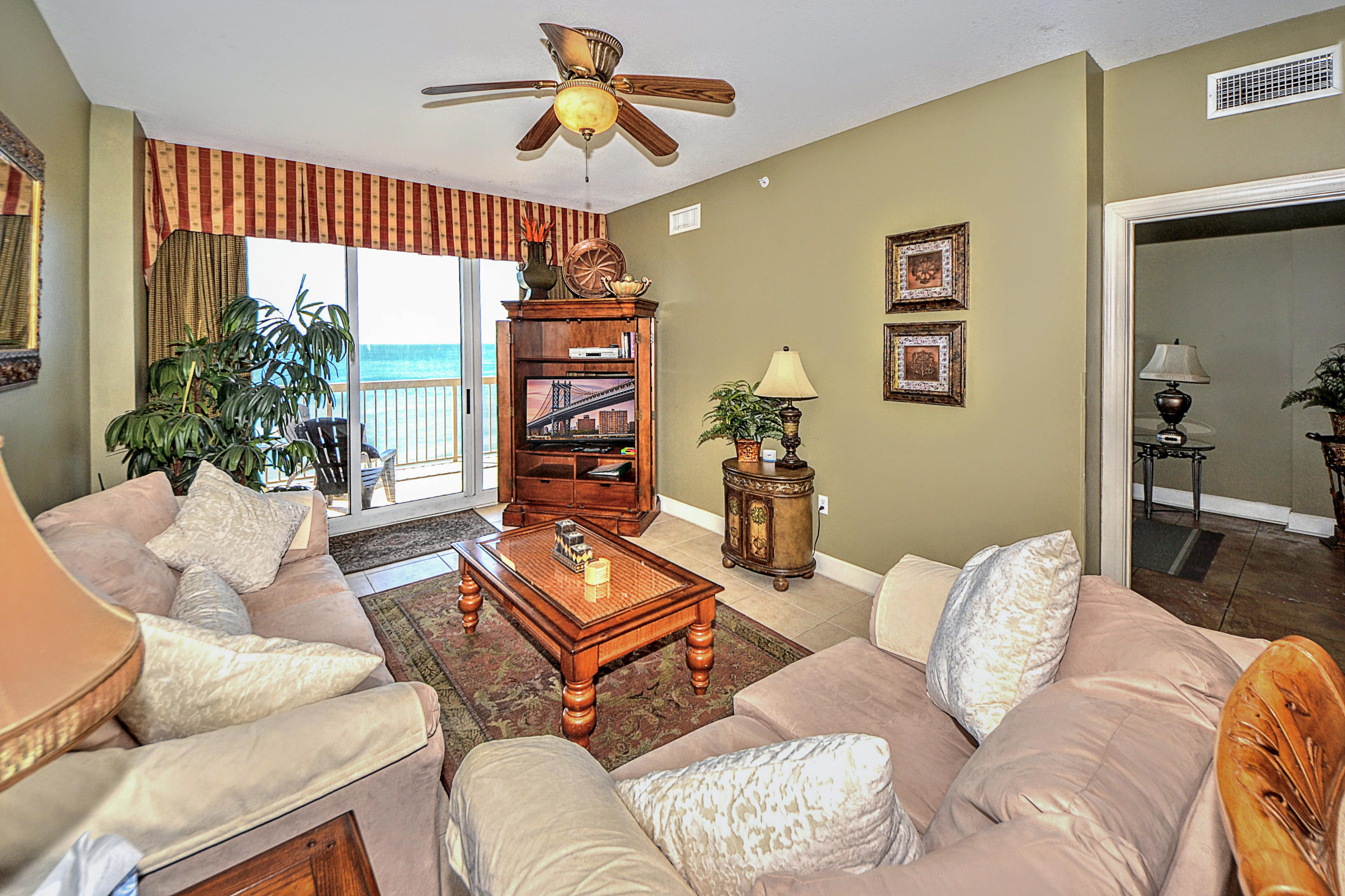 SUNRISE BEACH - Residential