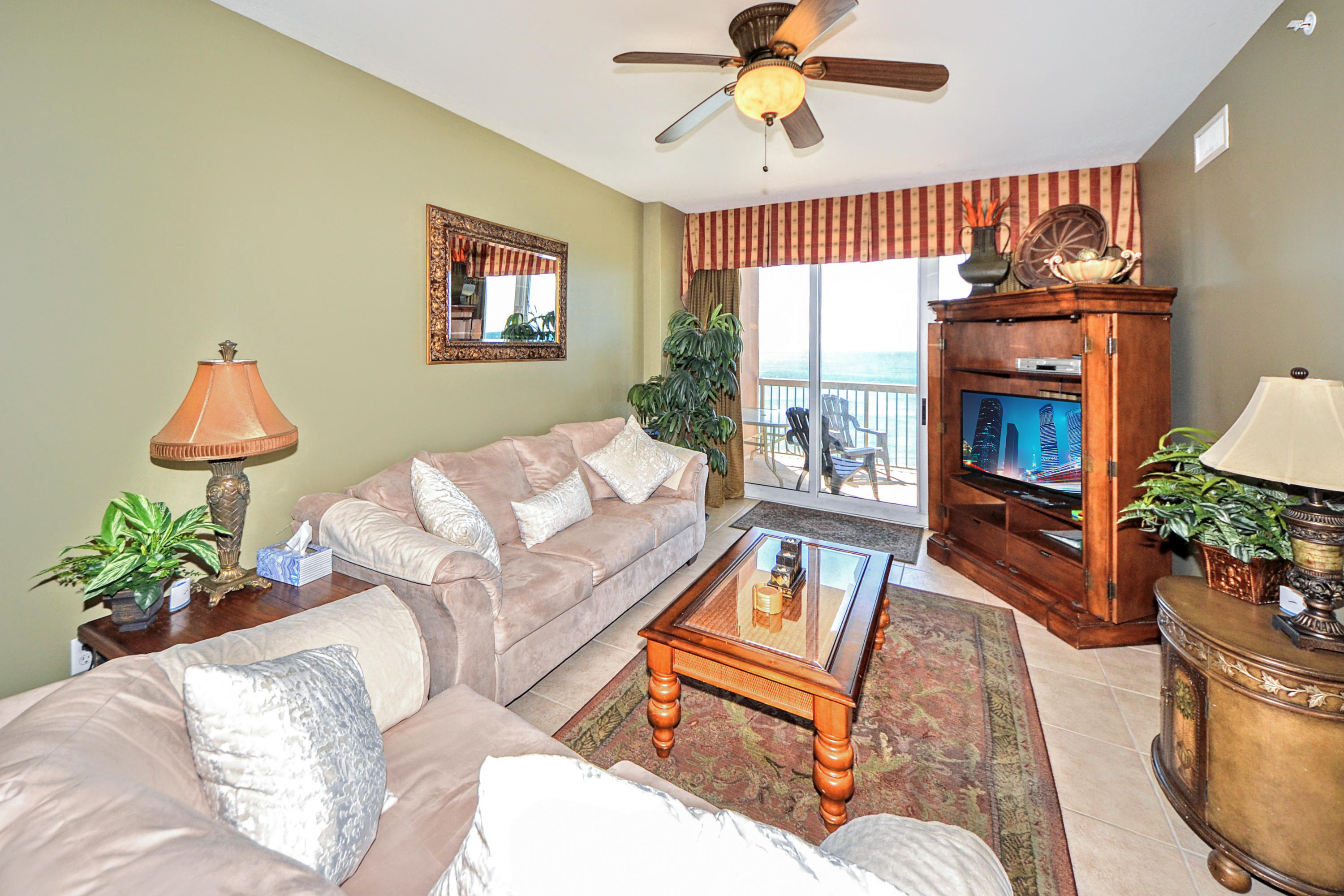 SUNRISE BEACH - Residential