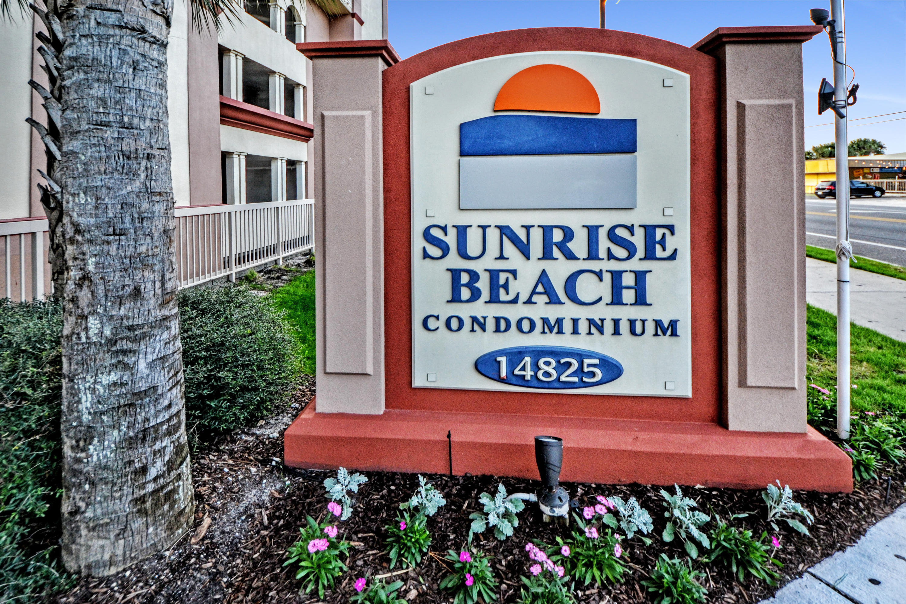 SUNRISE BEACH - Residential