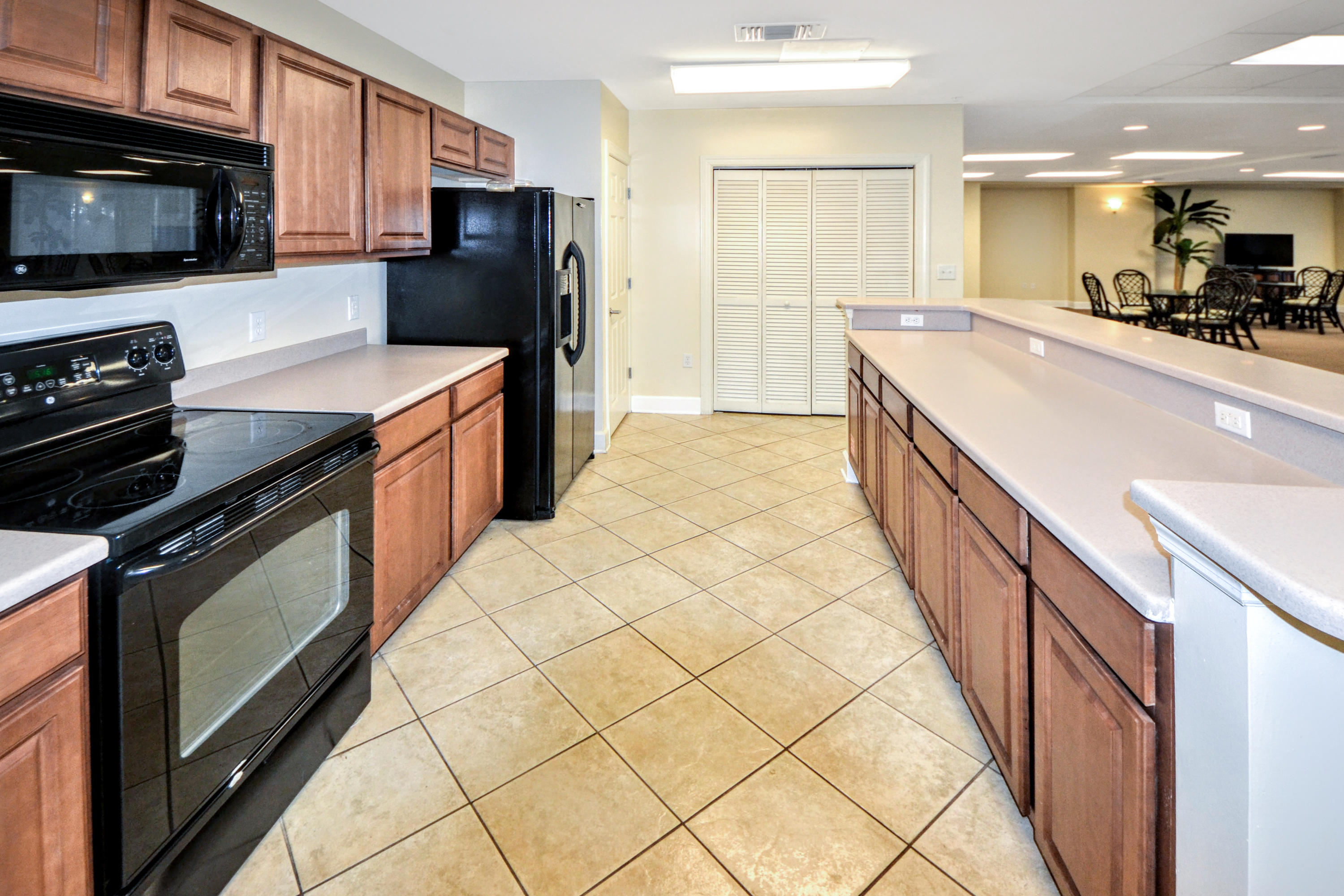 SUNRISE BEACH - Residential