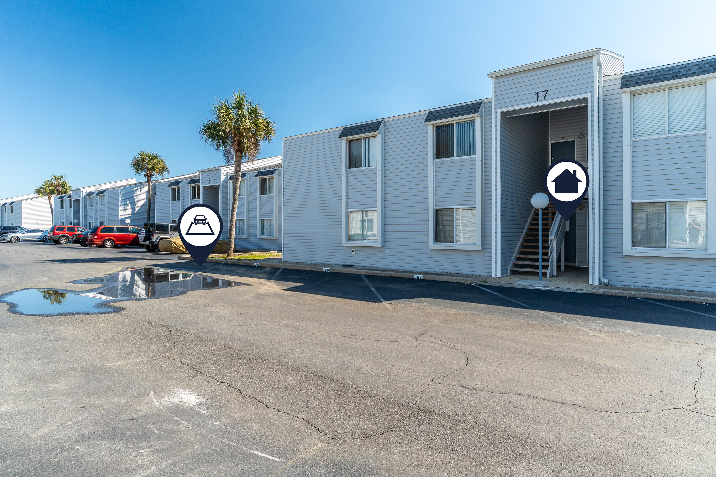 FINISTERRA CONDO - Residential