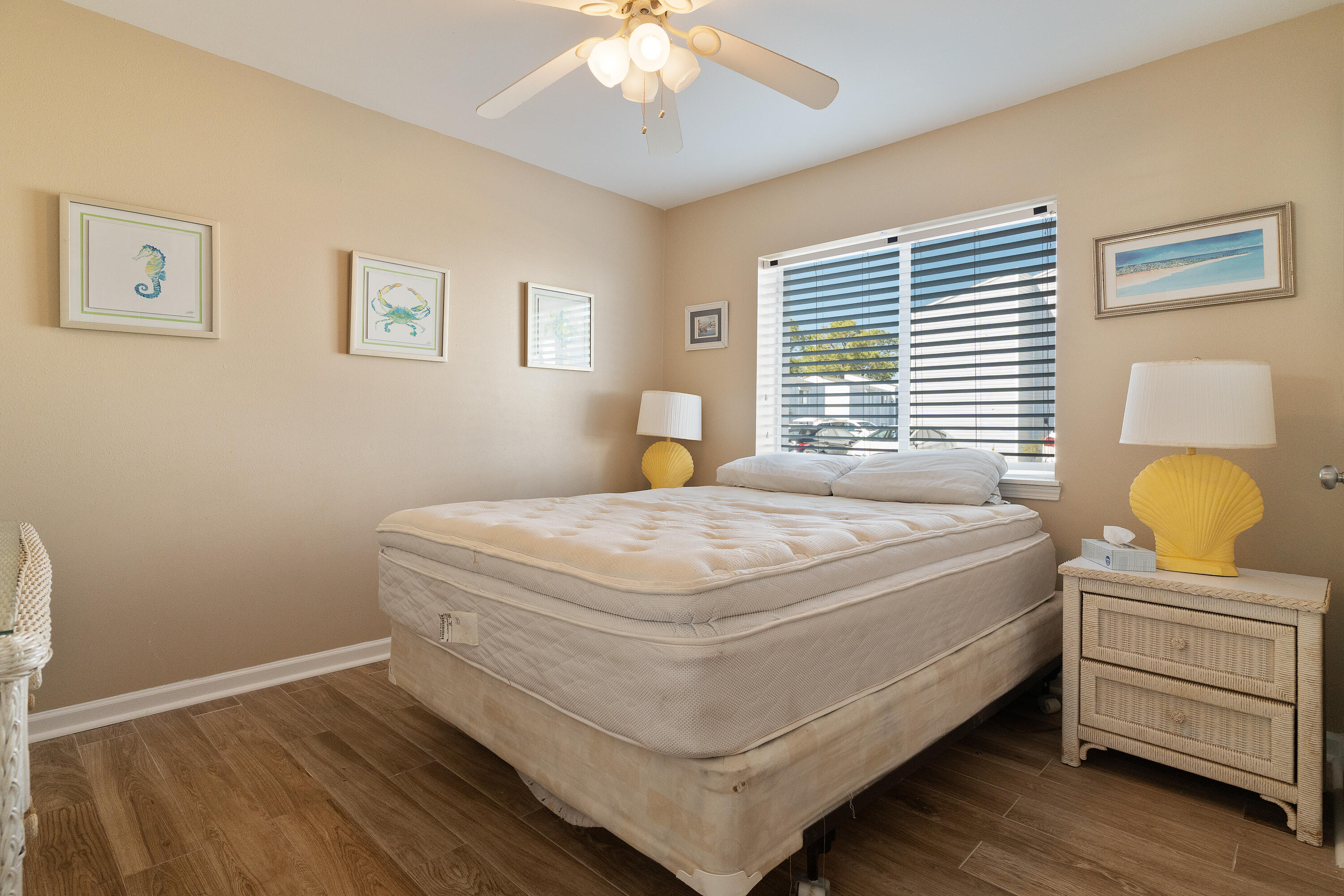 FINISTERRA CONDO - Residential