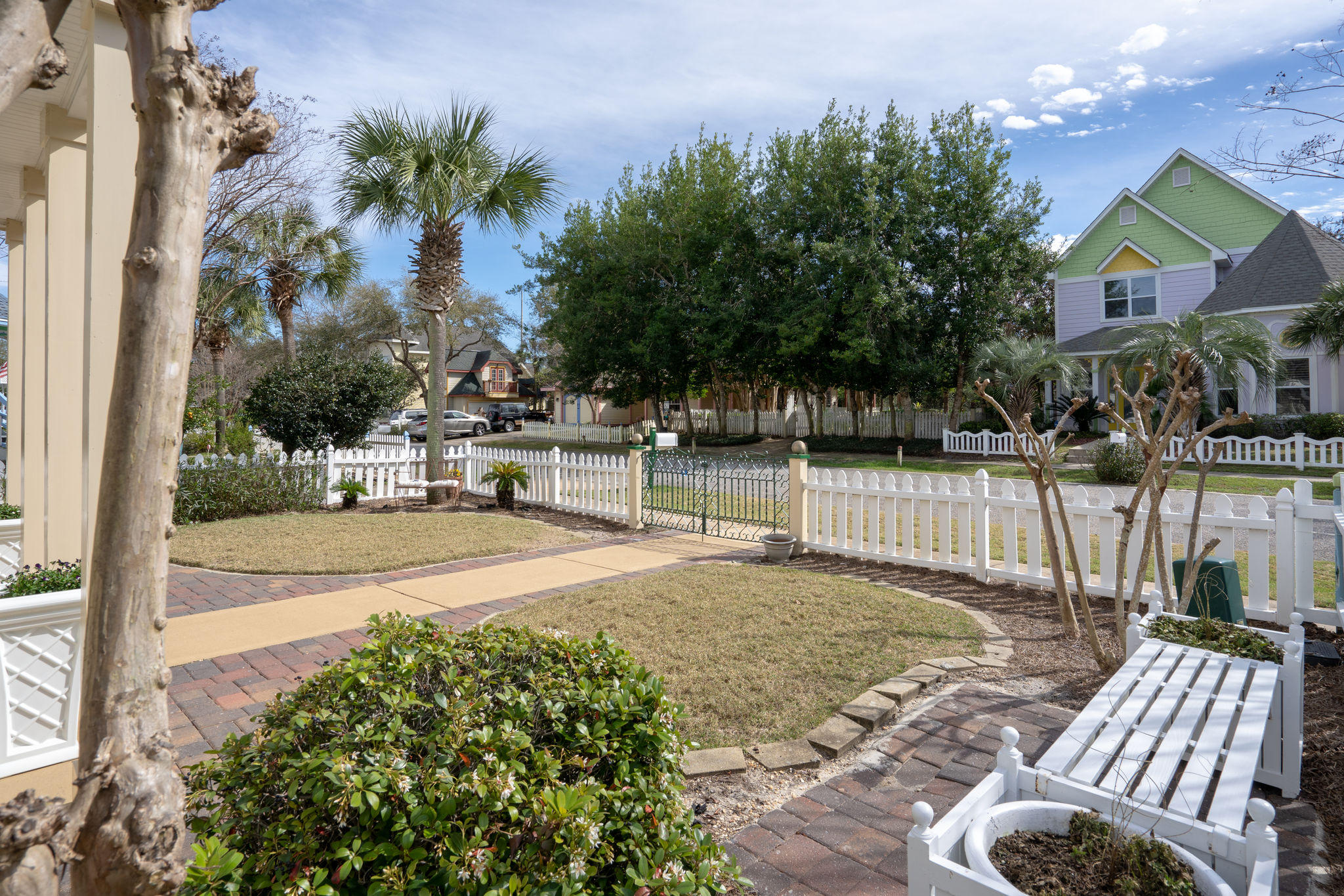 SOVEREIGN ISLE S/D - Residential