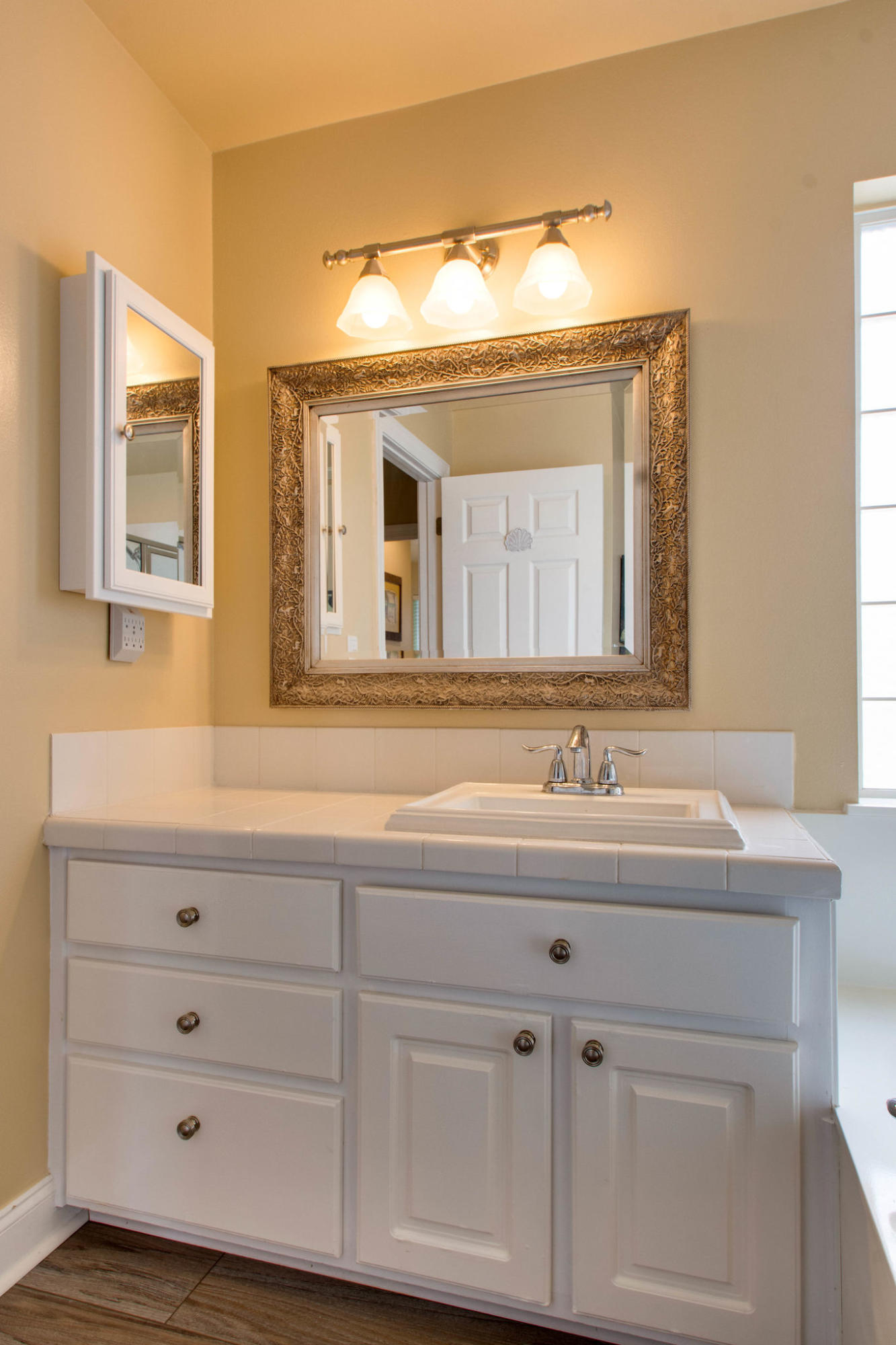 SOVEREIGN ISLE S/D - Residential