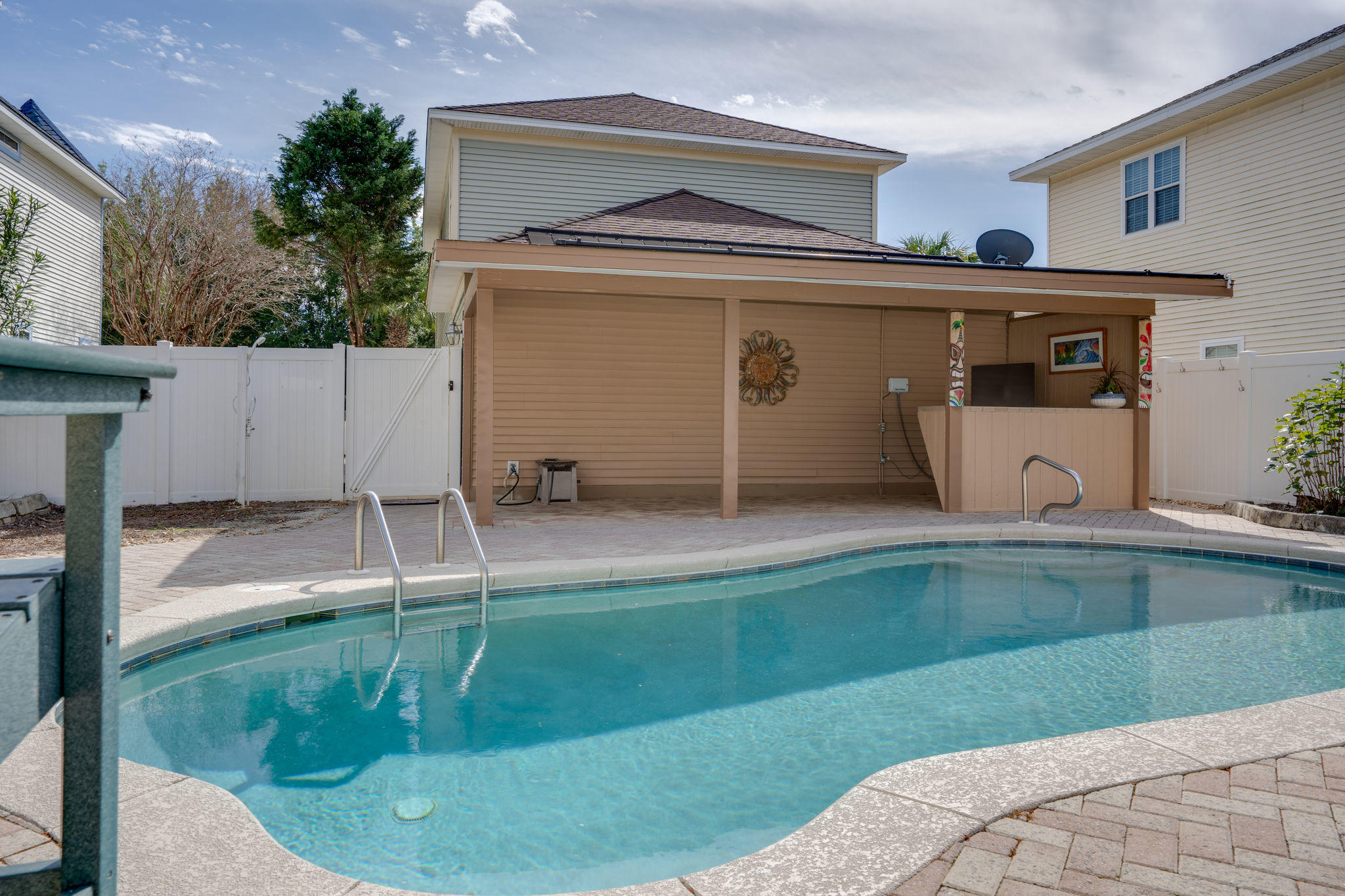 SOVEREIGN ISLE S/D - Residential