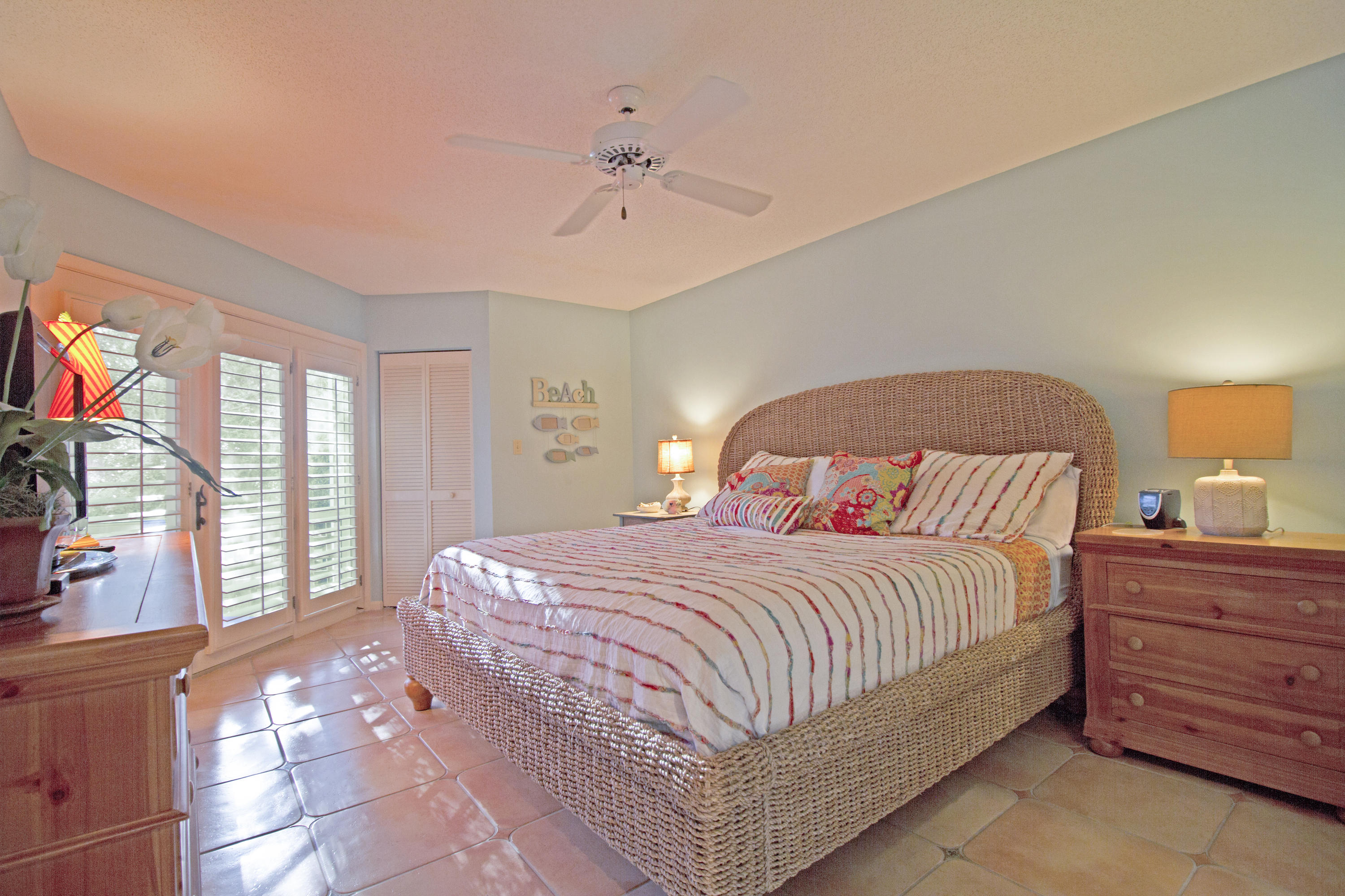 HIDDEN DUNES BEACH COTTAGES 1 - Residential