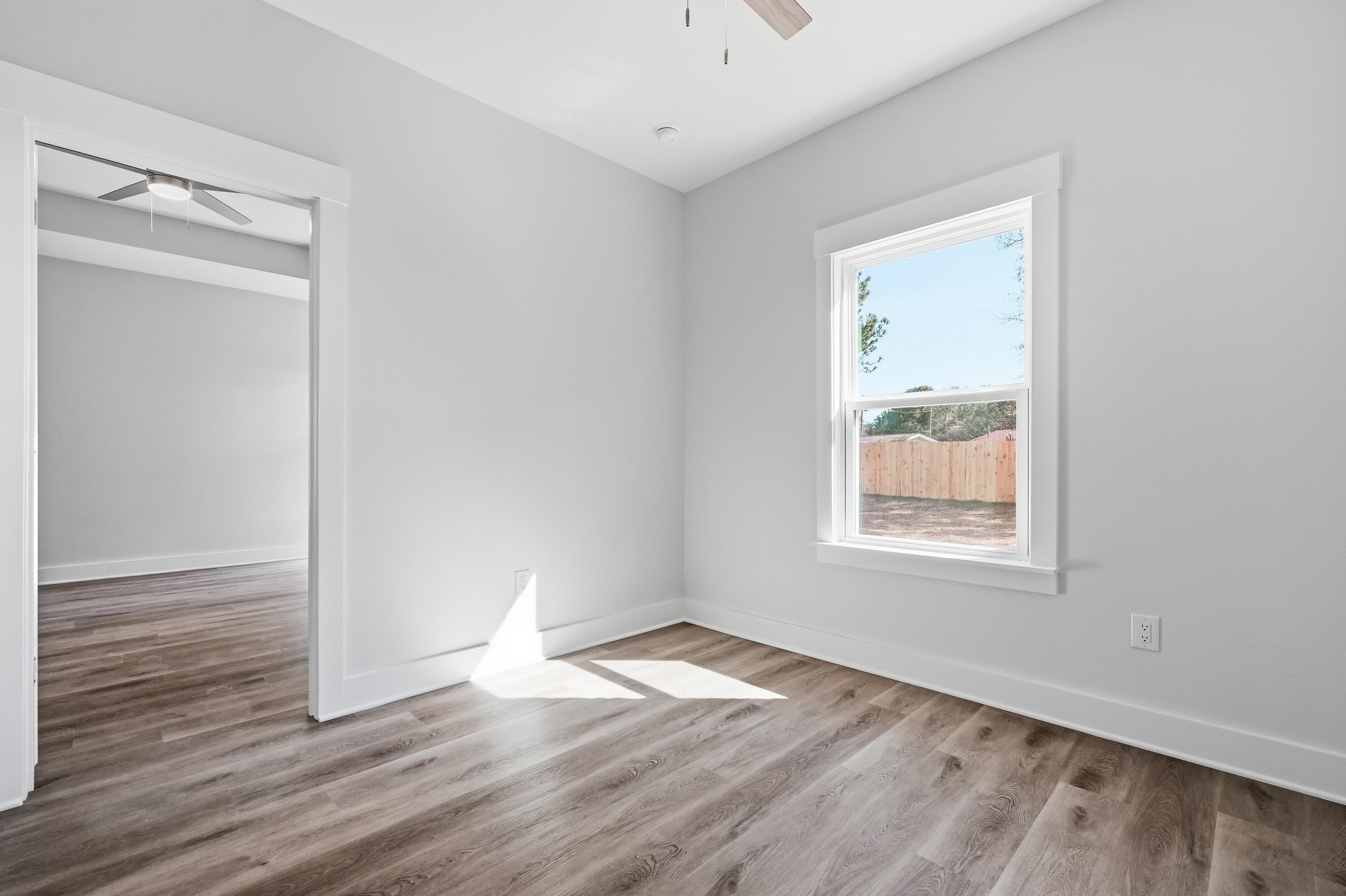 SPRINGDALE UNIT #1 LOT 3 BLK 4 - Residential